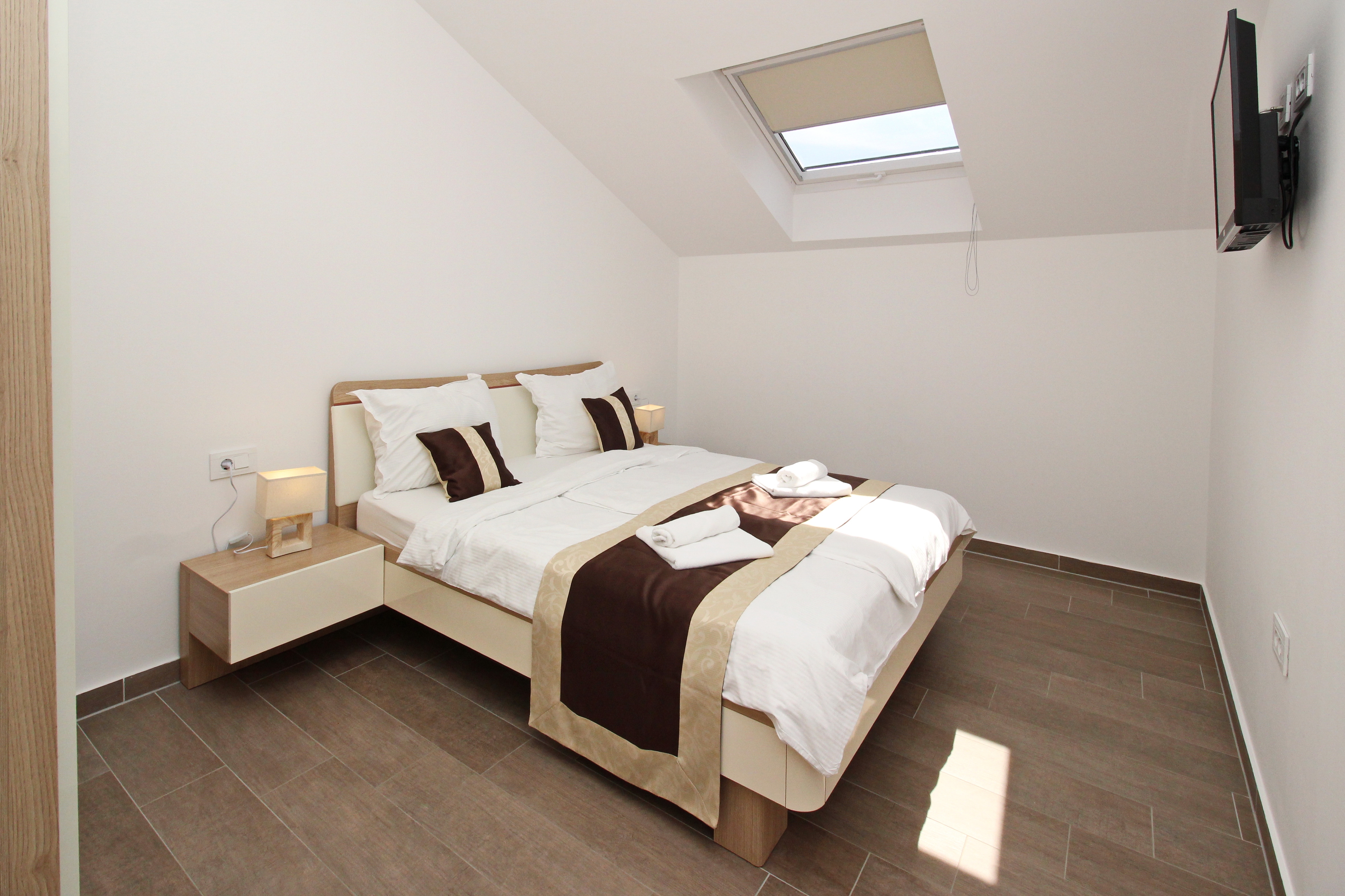 Two bedroom apartment with terrace Baška, Krk  A-f