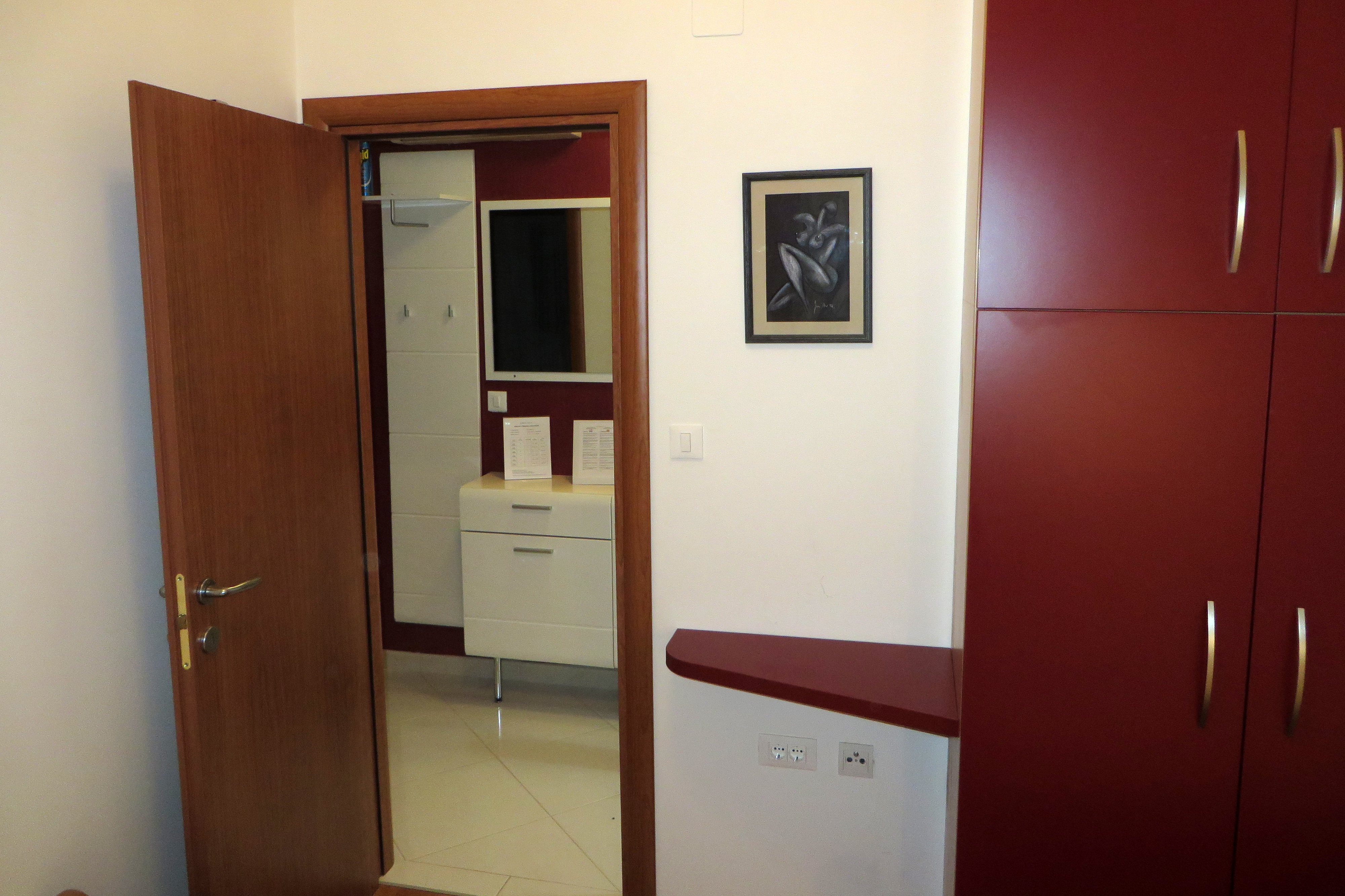 Three bedroom apartment with terrace Srima - Vodice, Vodice  A-a