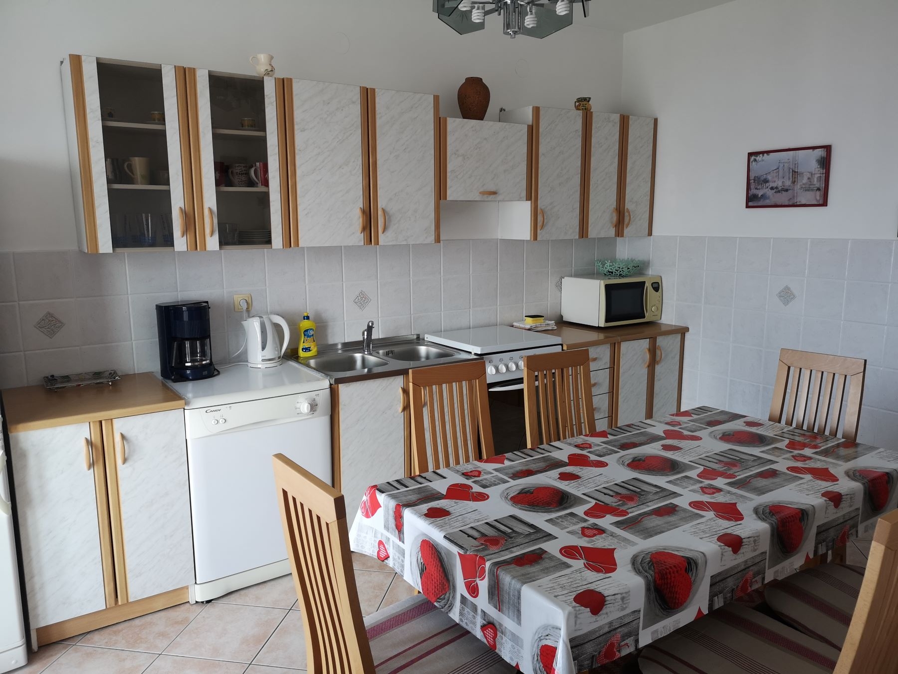 Four bedroom apartment with balcony and sea view Novi Vinodolski  A-c