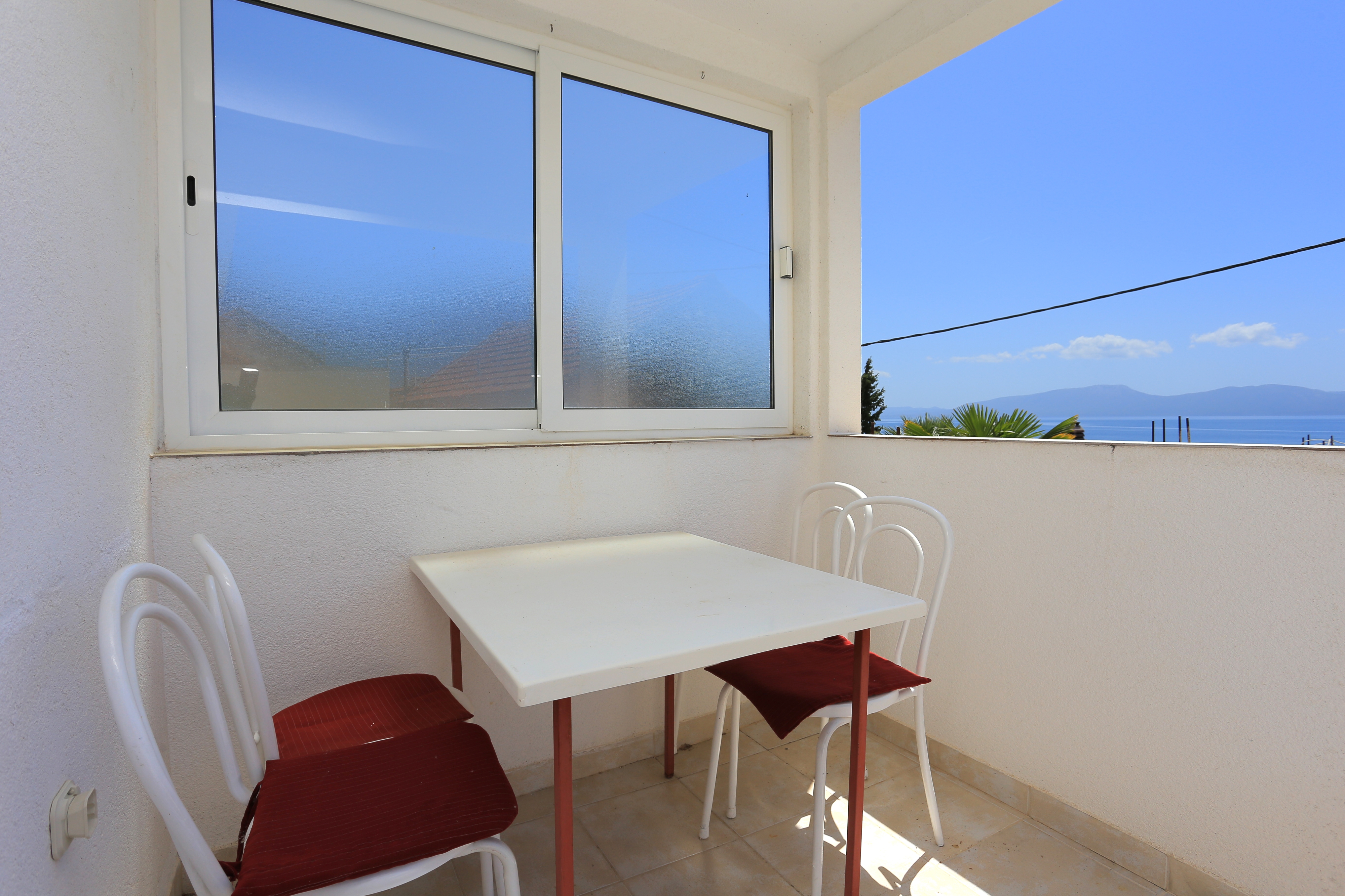 Two bedroom apartment near beach Brist (Makarska) (A-18859-a) Two bedroom apartment near beach Brist (Makarska) (A-18859-a)