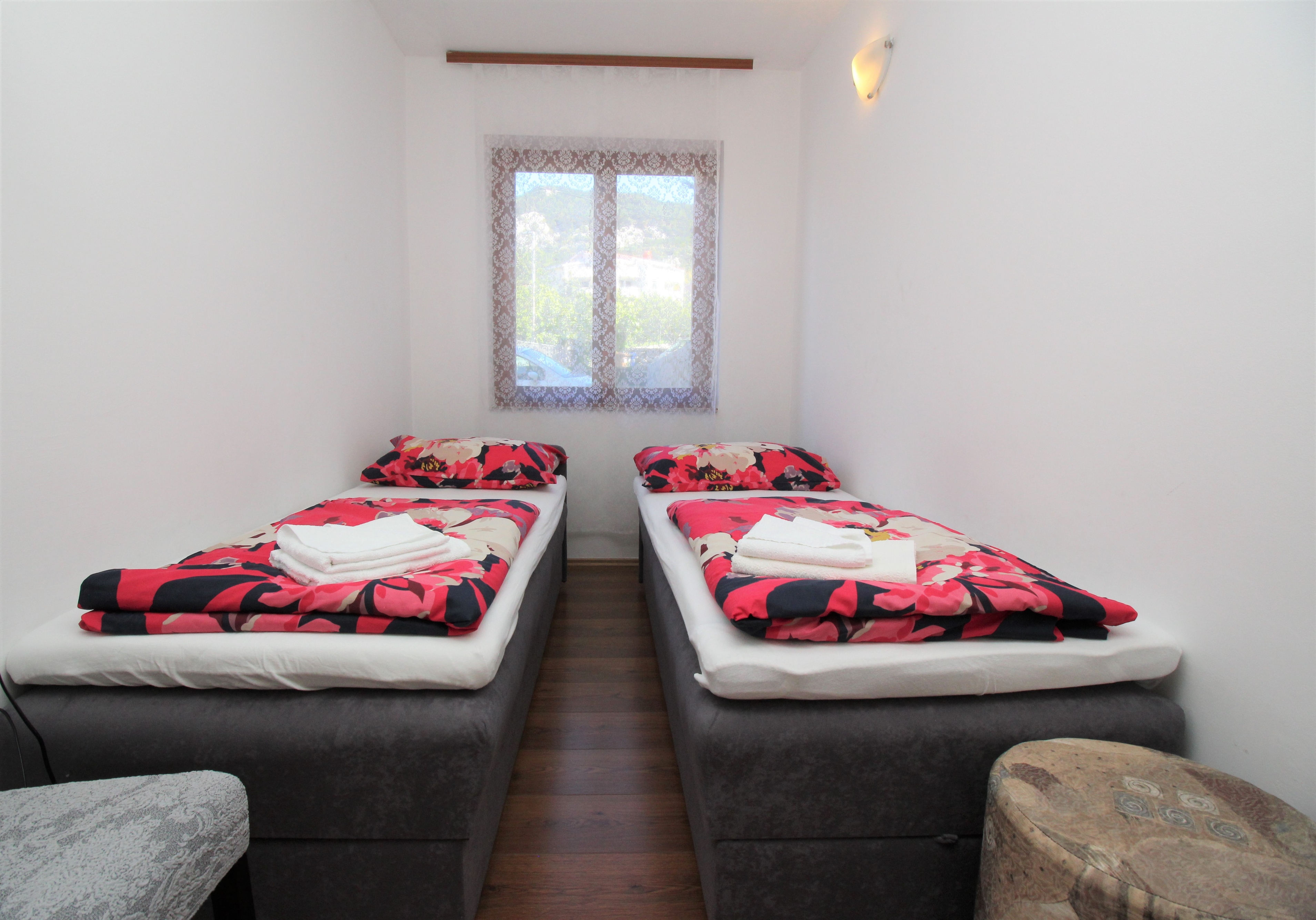Two bedroom apartment with terrace Baška, Krk  A-a