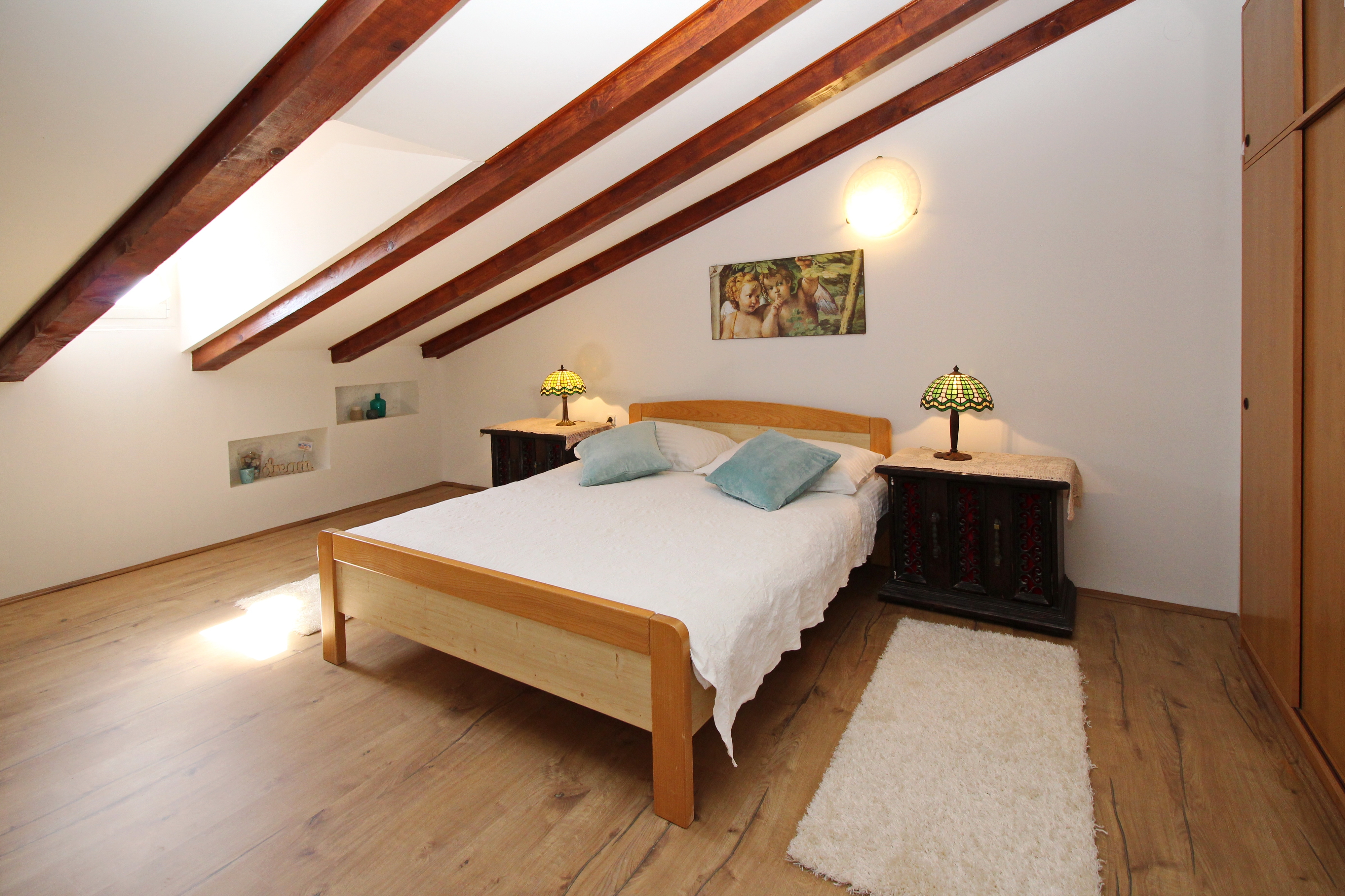 Two bedroom apartment near beach Baška, Krk  A-a