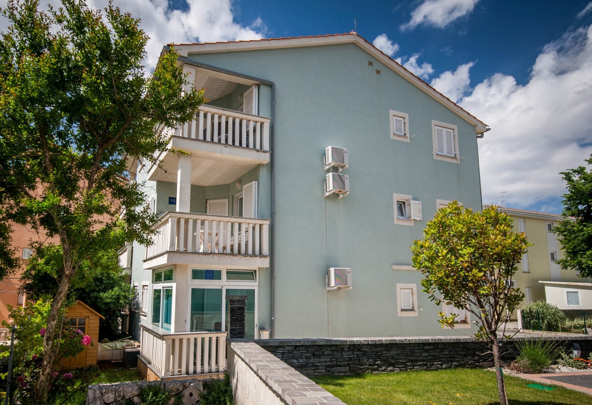 One bedroom apartment with terrace Baška, Krk (A-18880-a) One bedroom apartment with terrace Baška, Krk (A-18880-a)