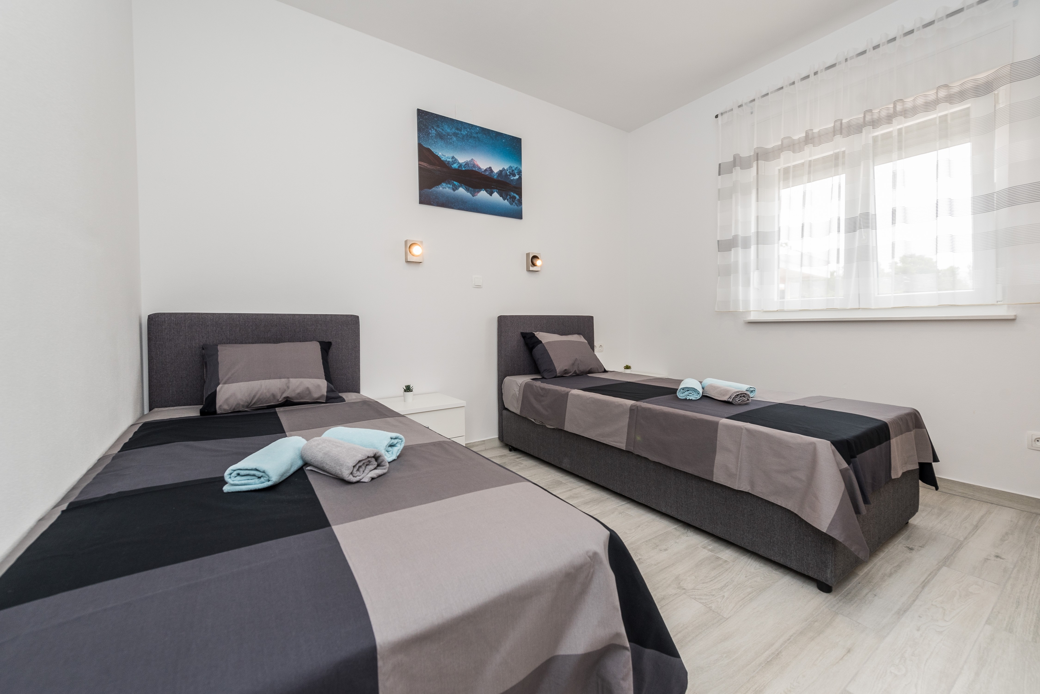Two bedroom apartment with terrace Vir  A-b