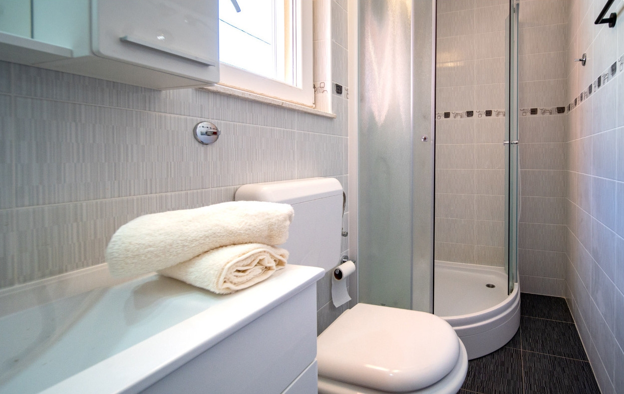 One bedroom house with terrace Mundanije, Rab  K