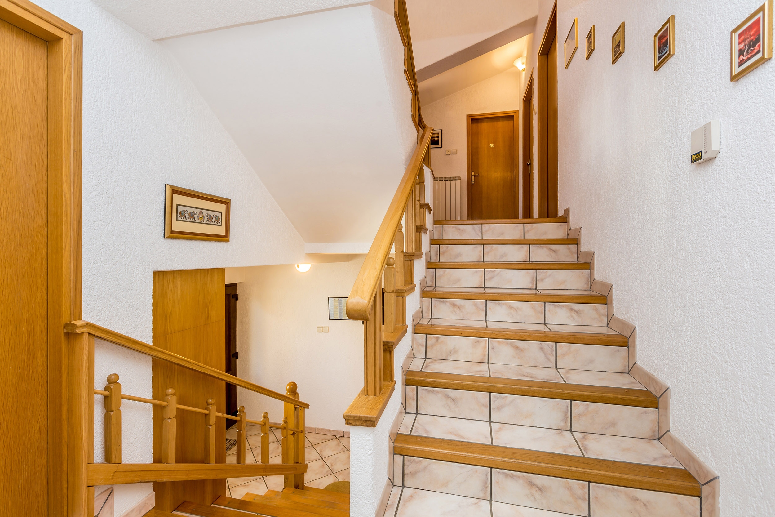 Two bedroom apartment with terrace Viškovo, Rijeka  A-a