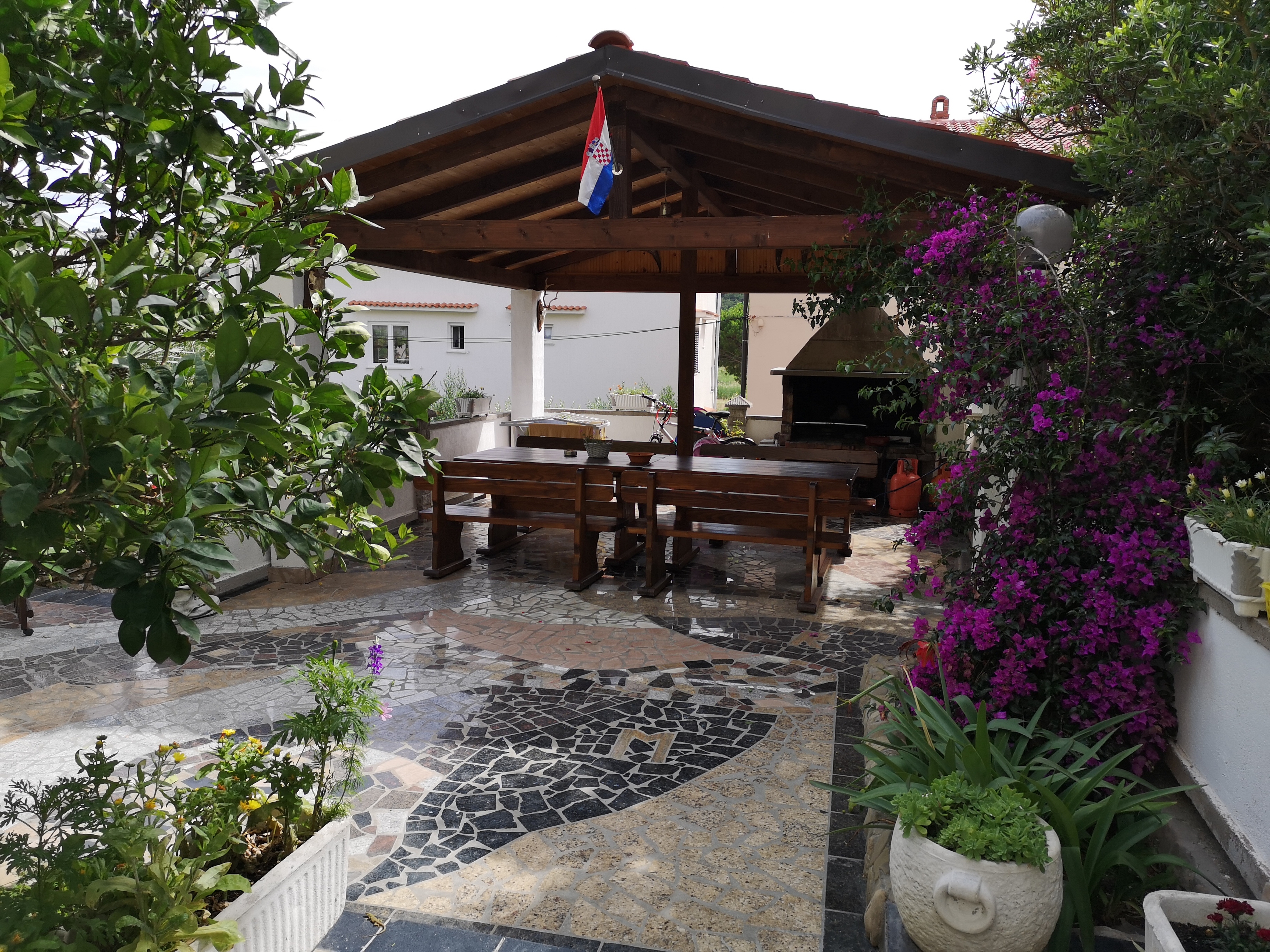 Top Rab Lopar Top Rab Lopar