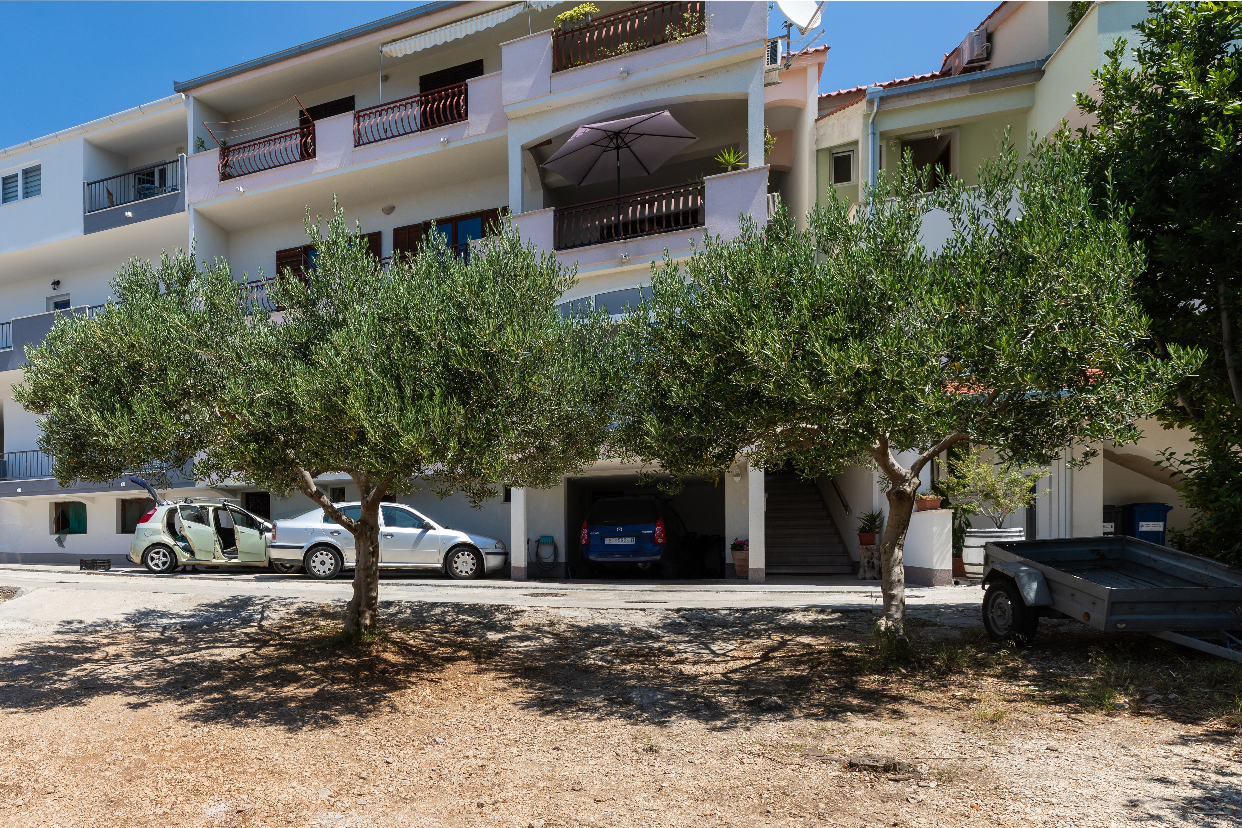 Two bedroom apartment with terrace and sea view Duće, Omiš (A-18897-a)