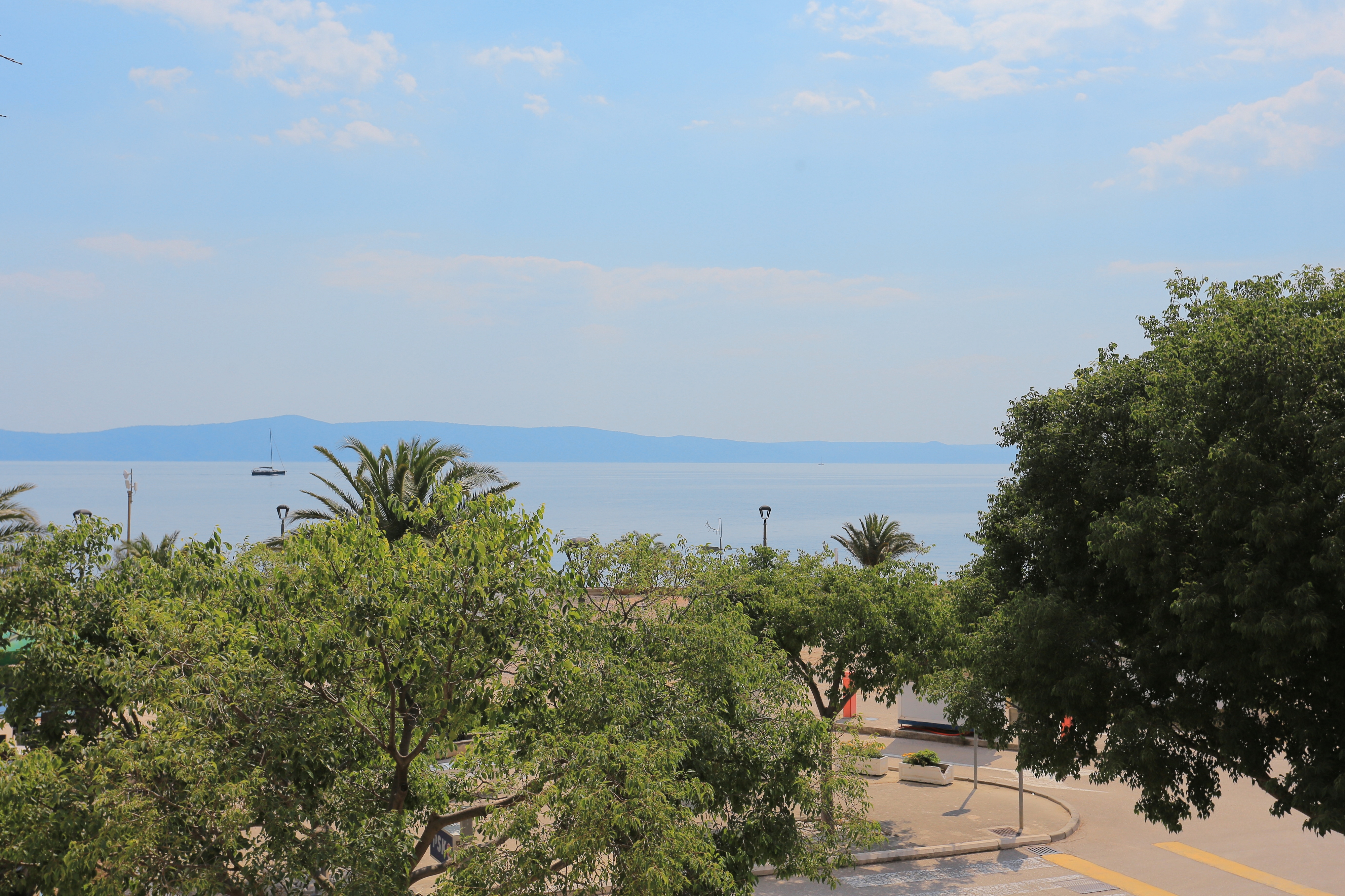 One bedroom apartment with balcony and sea view Podgora, Makarska  A-a