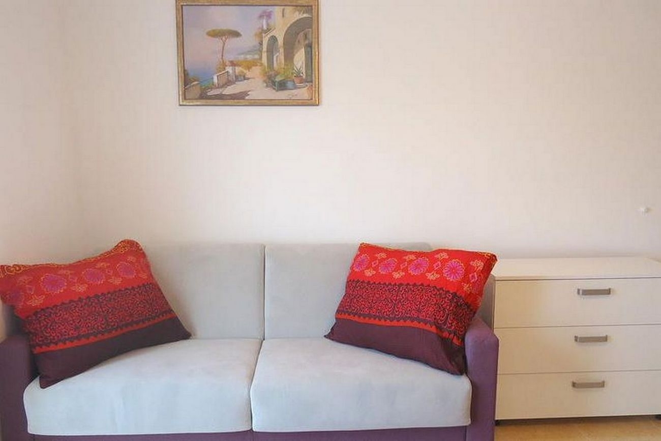 One bedroom apartment near beach Vidalići, Pag (A-18936-d)