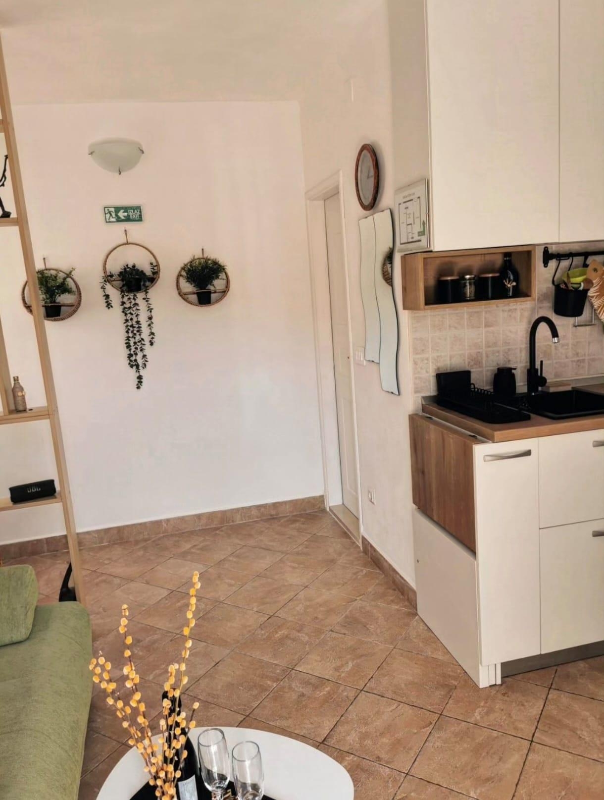 Top Hvar Pokrivenik Top Hvar Pokrivenik