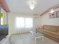 Living room Makarska, Living room in the apartment, air condition available and WiFi.