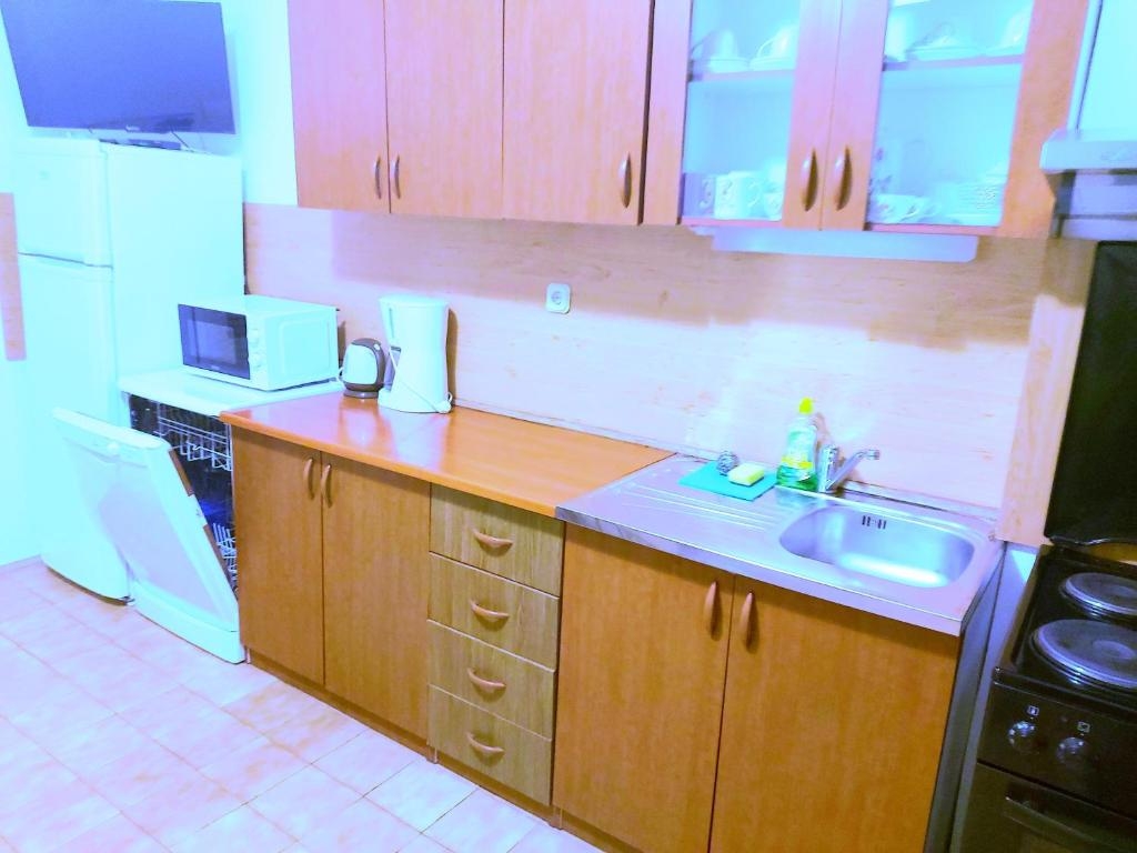 Three bedroom apartment with balcony Vodice  A-b