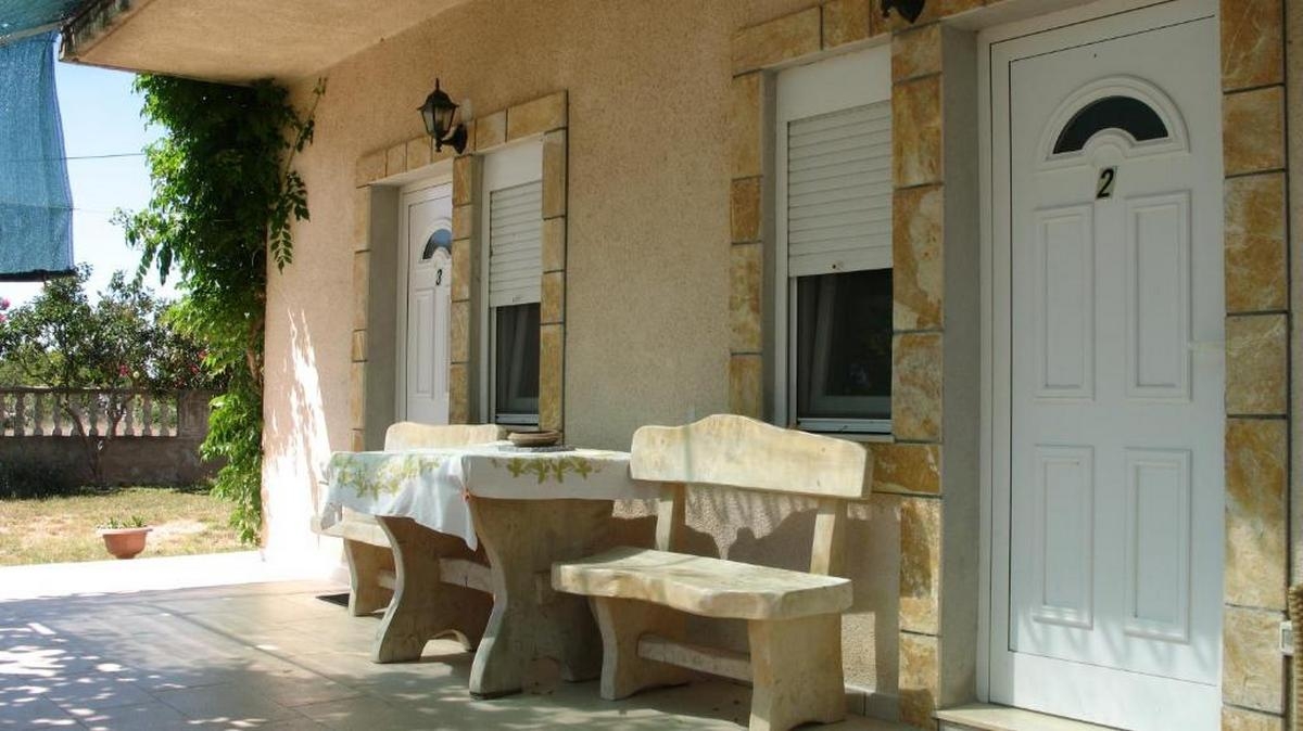 Studio flat with terrace Lozovac, Krka  AS-b
