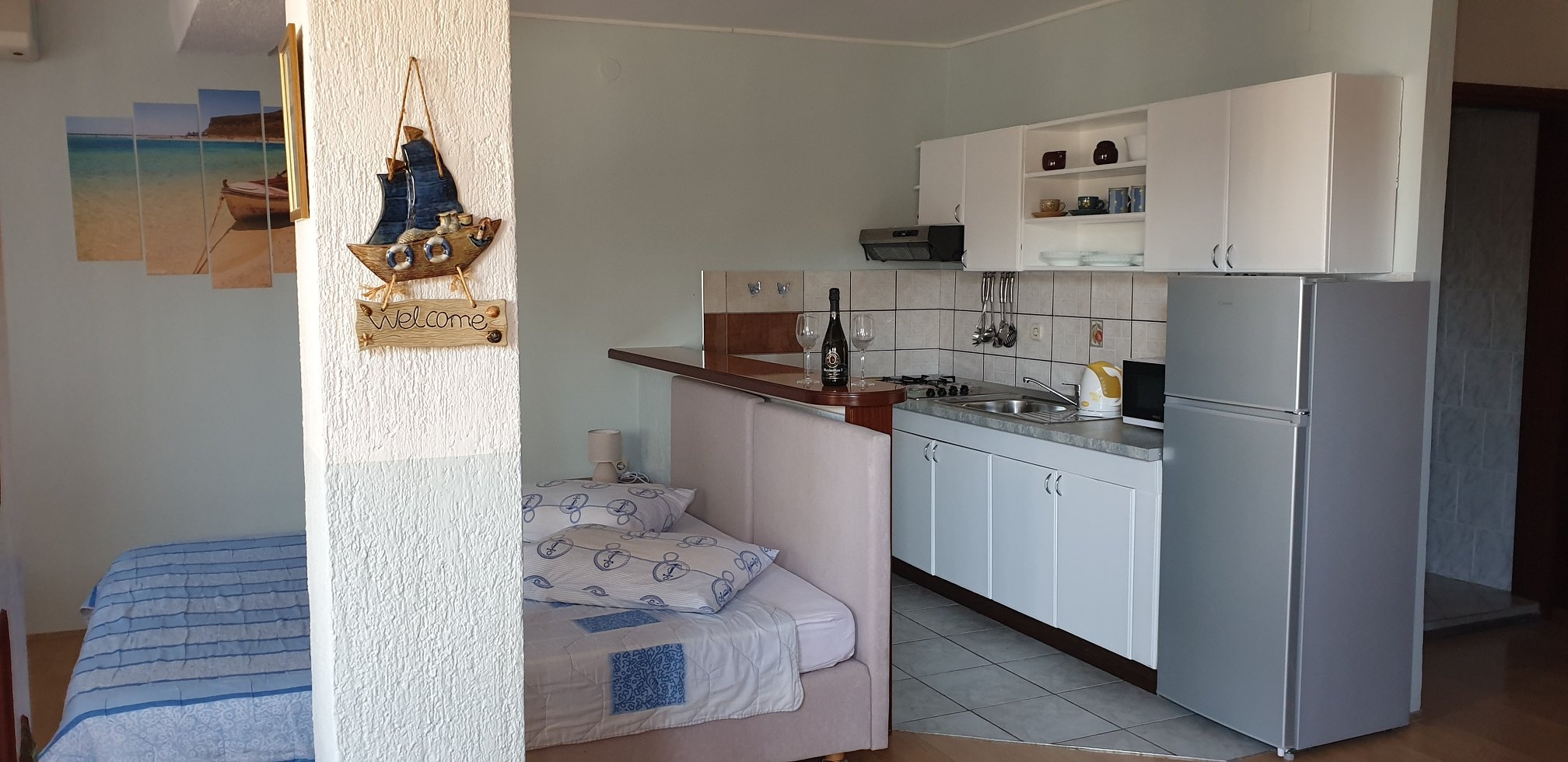 Studio flat with terrace and sea view Novi Vinodolski (AS-18968-a)