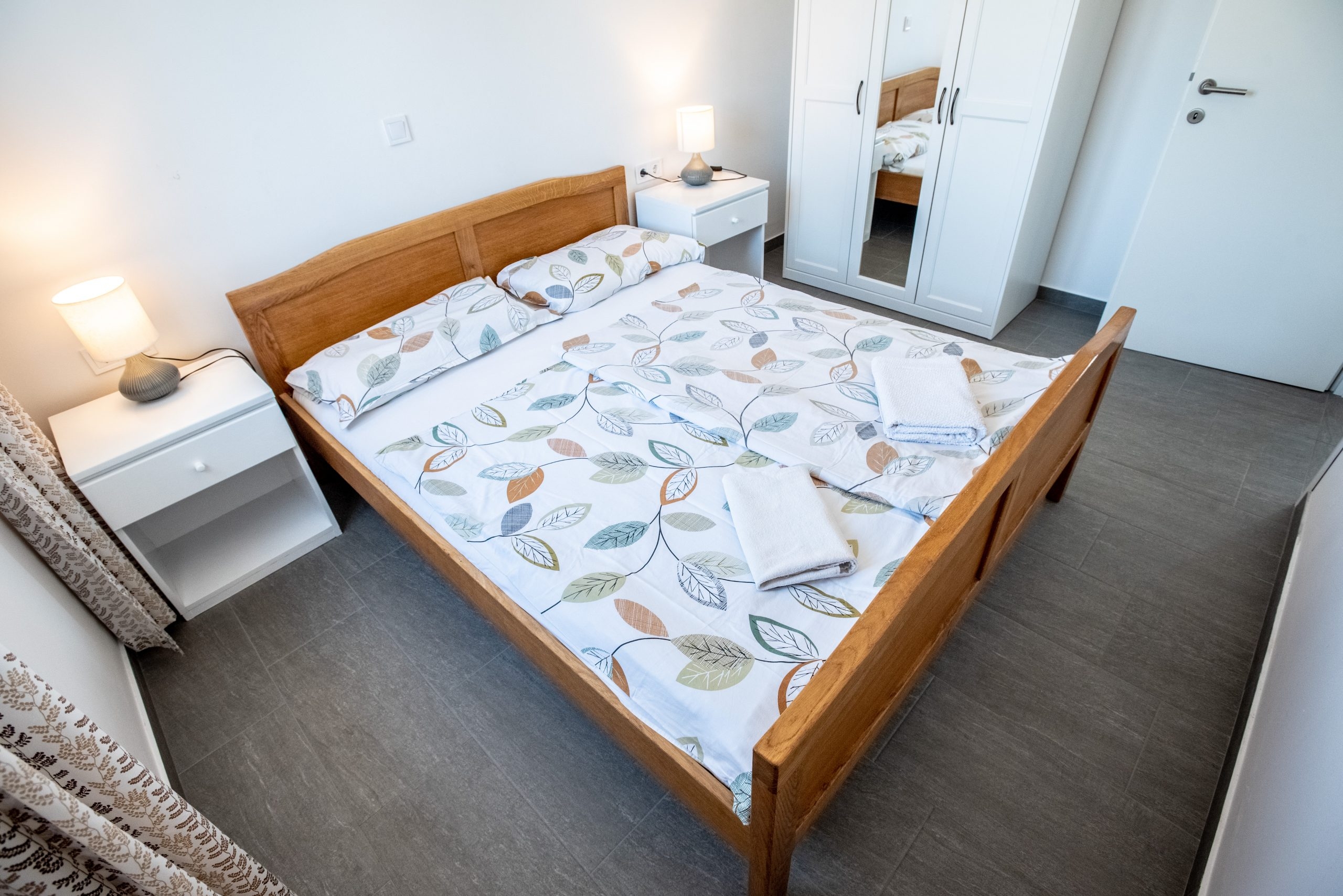 Two bedroom apartment with terrace and sea view Pakoštane, Biograd  A-a
