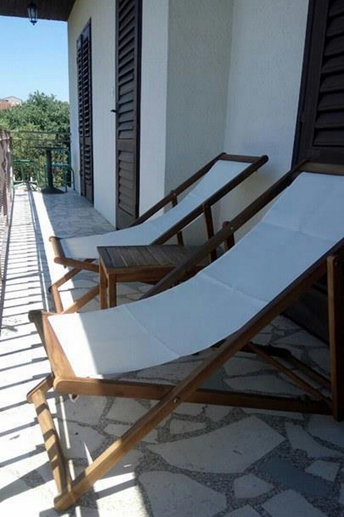 Two bedroom apartment with balcony and sea view Pakoštane, Biograd  A-b