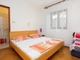 Spavaća soba 3 Drvenik Donja vala, Spavaća soba 3 u smještaju tipa apartment, WiFi.