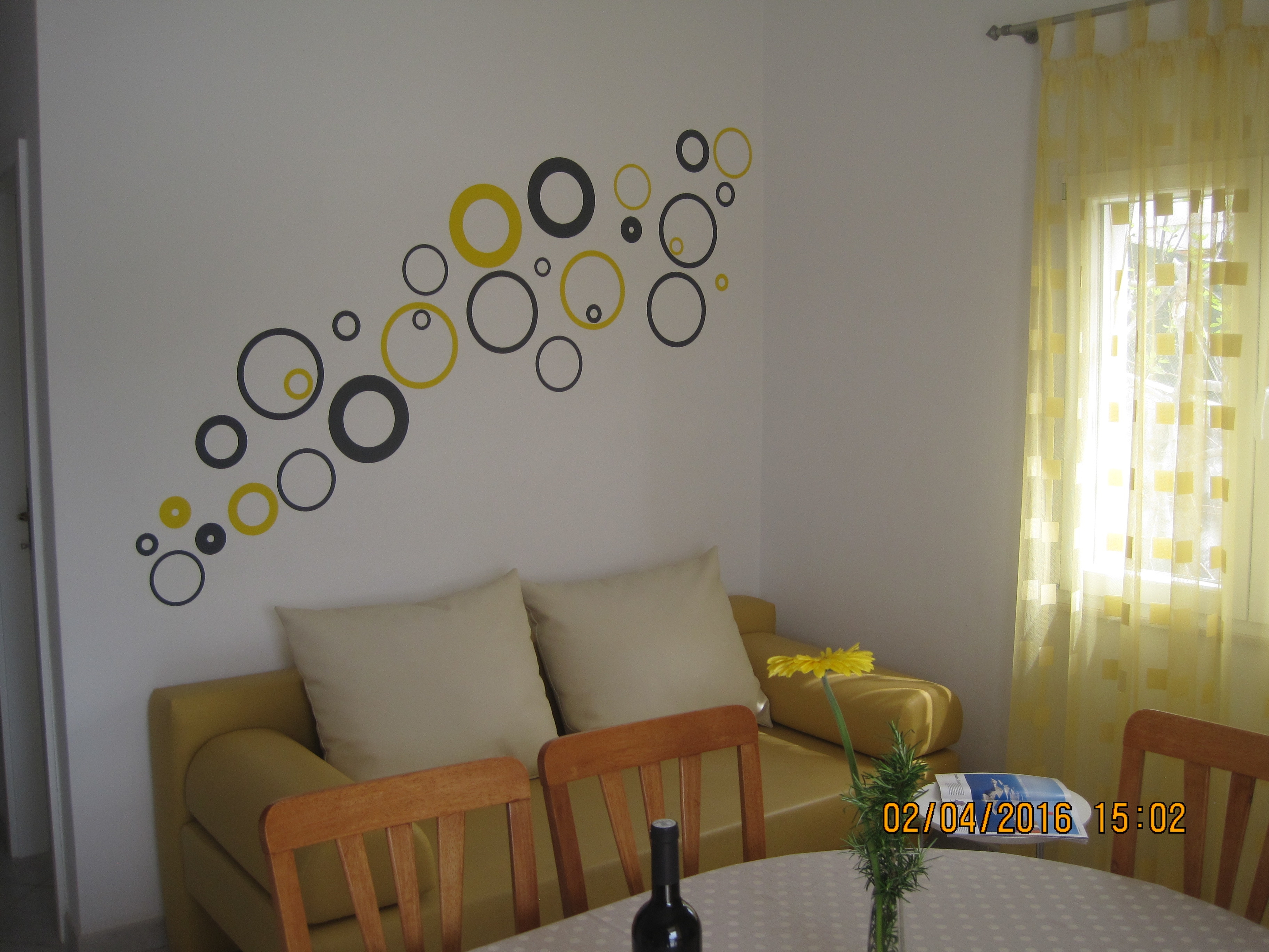Two bedroom apartment near beach Vinišće, Trogir (A-19014-a)