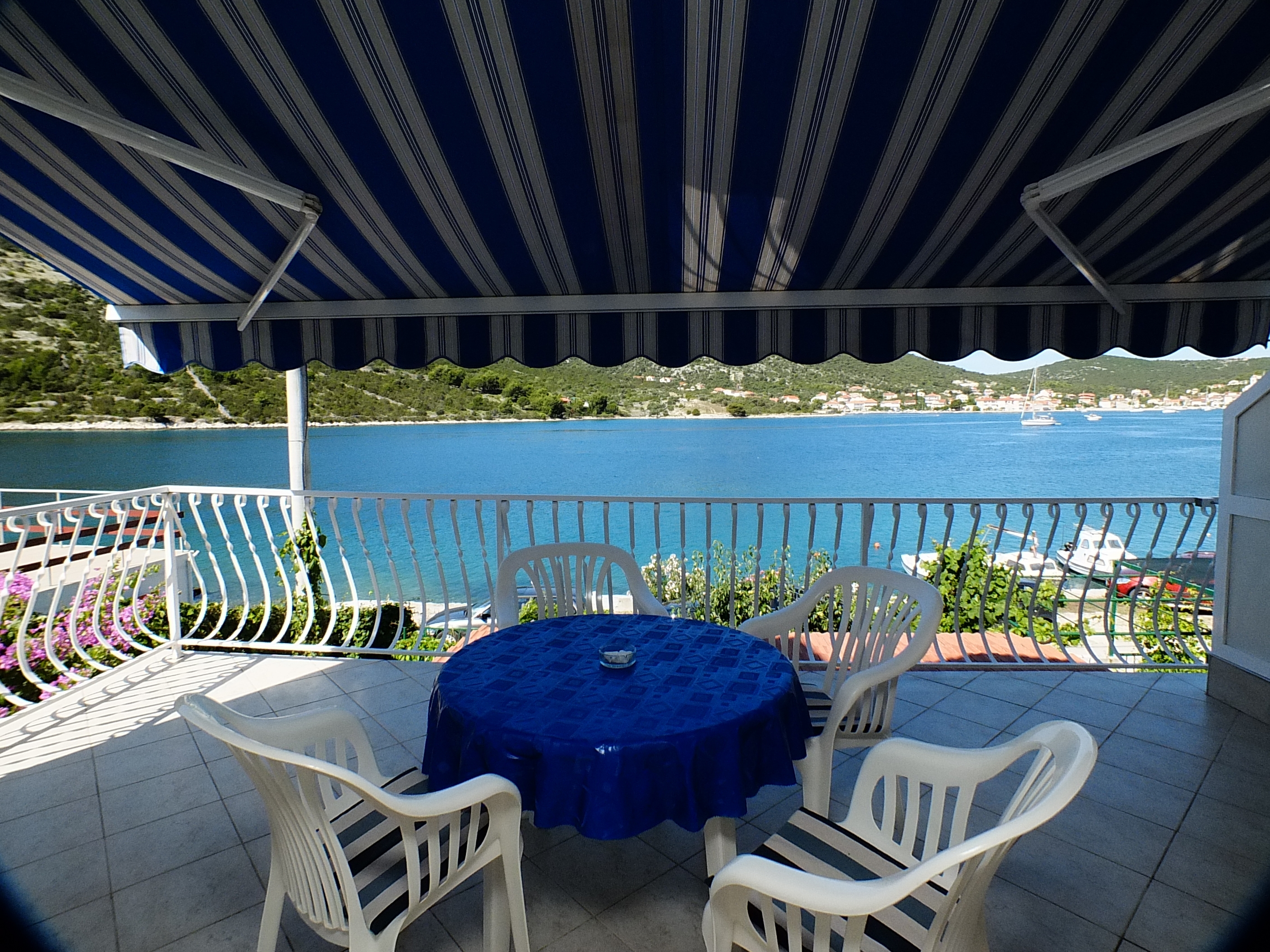 Top Trogir Vinišće Top Trogir Vinišće