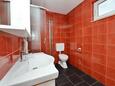 Ванная комната Tkon, Ванная комната в размещении типа apartment, Домашние животные допускаются и WiFi.