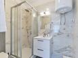 Ванная комната Privlaka, Ванная комната в размещении типа apartment, WiFi.