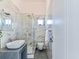 Ванная комната Privlaka, Ванная комната в размещении типа apartment, WiFi.
