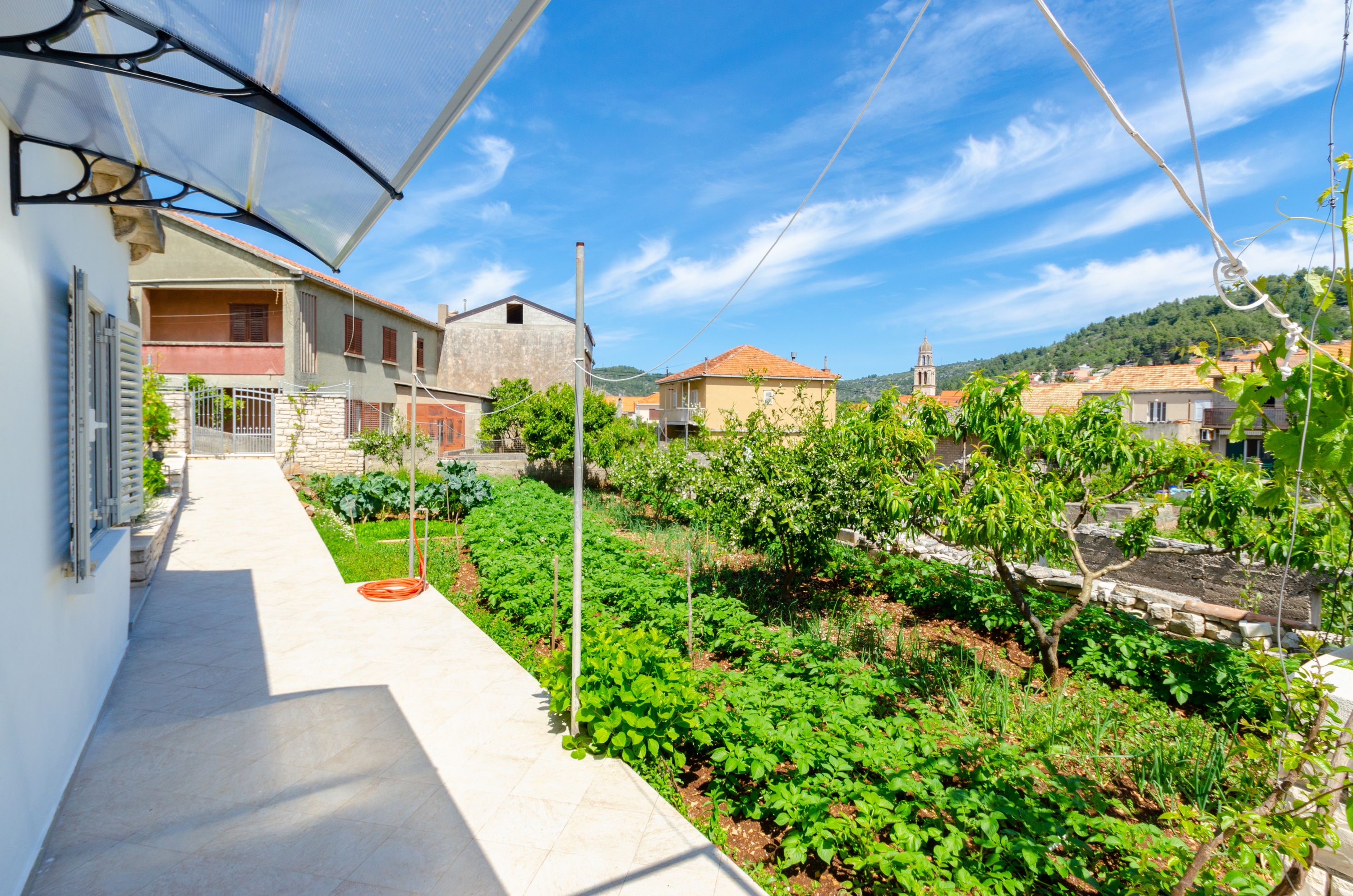 Dvosobna kuća s klimom Vela Luka, Korčula  K