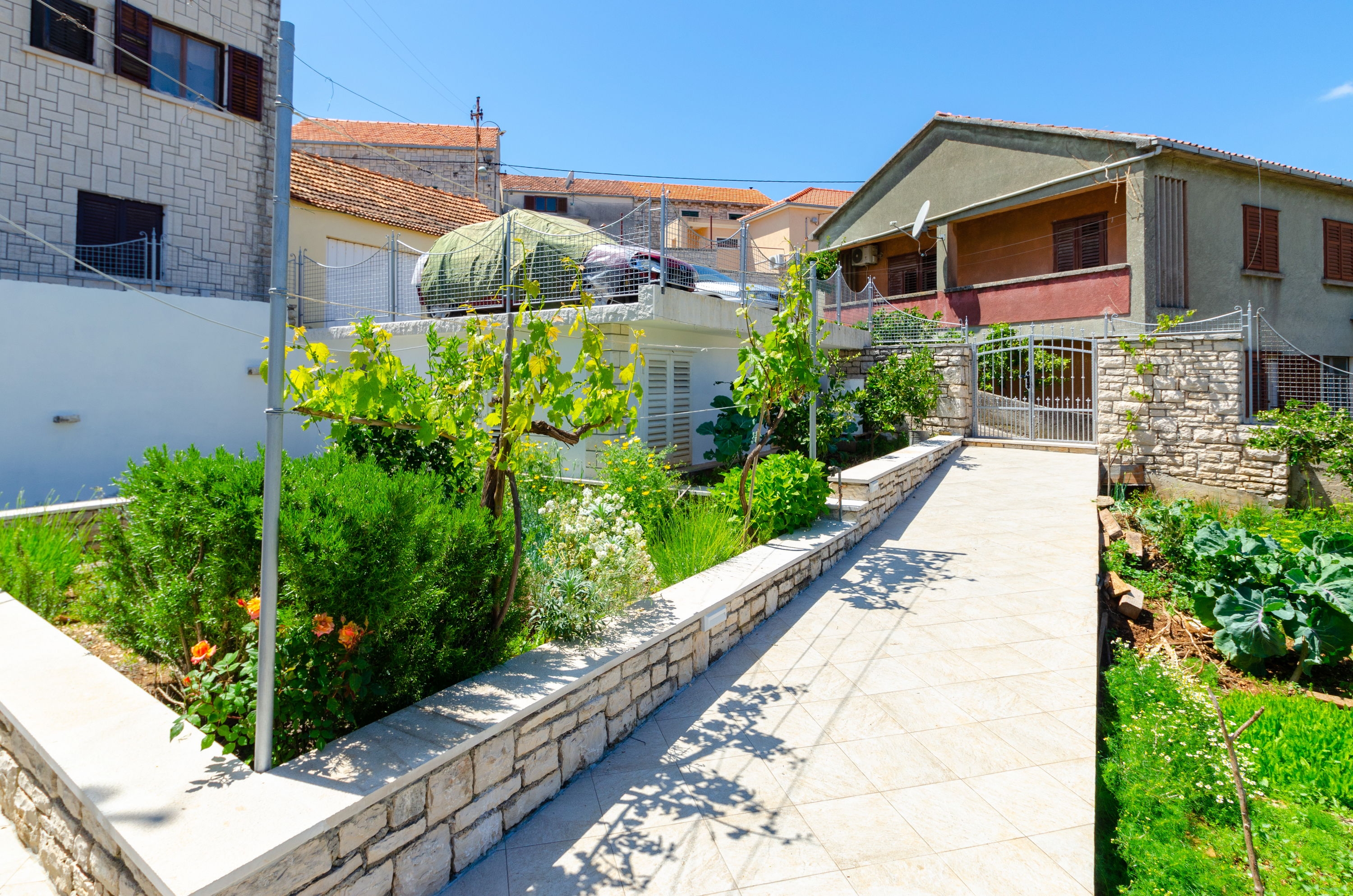 Dvosobna kuća s klimom Vela Luka, Korčula  K