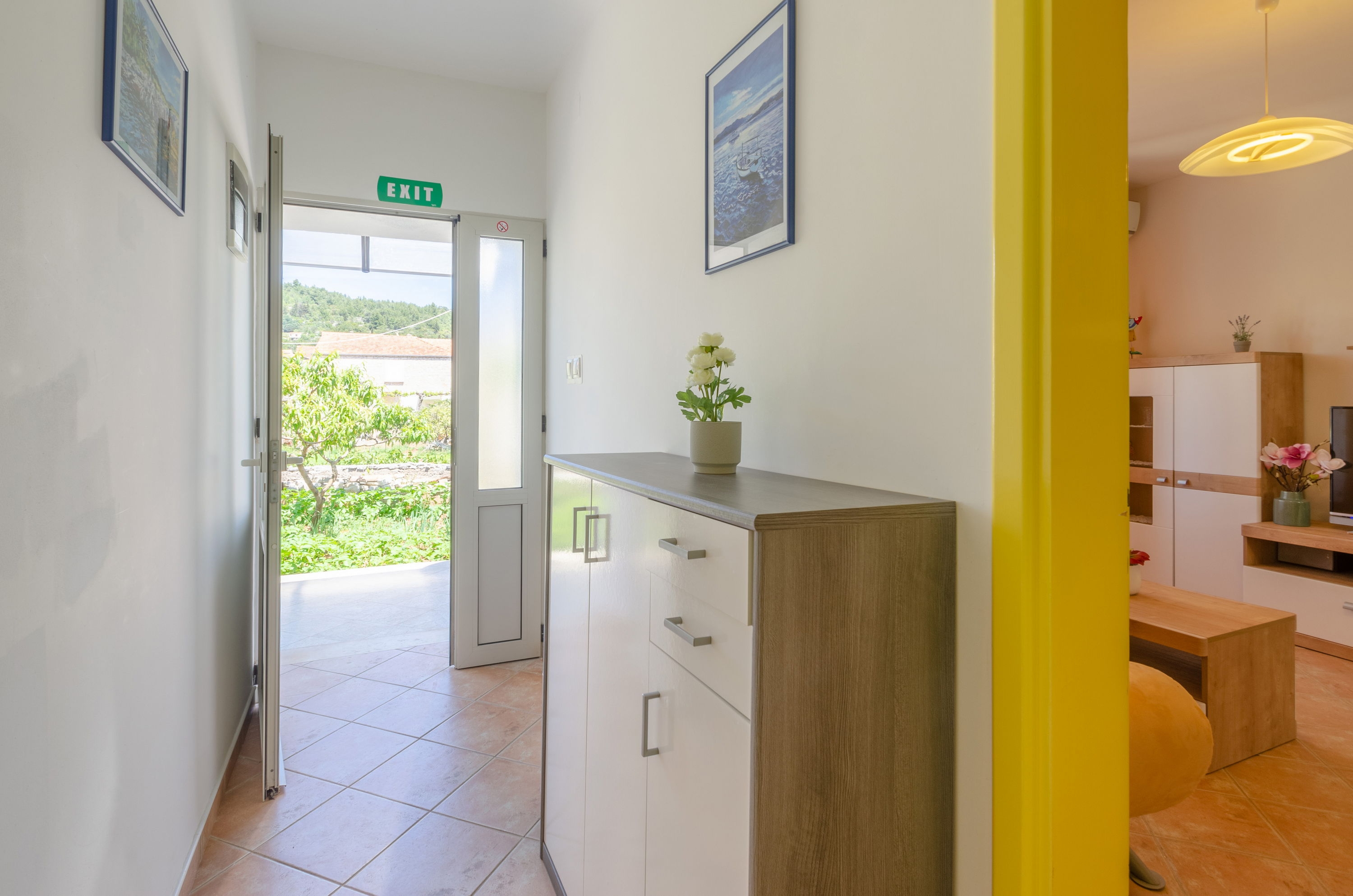 Dvosobna kuća s klimom Vela Luka, Korčula  K