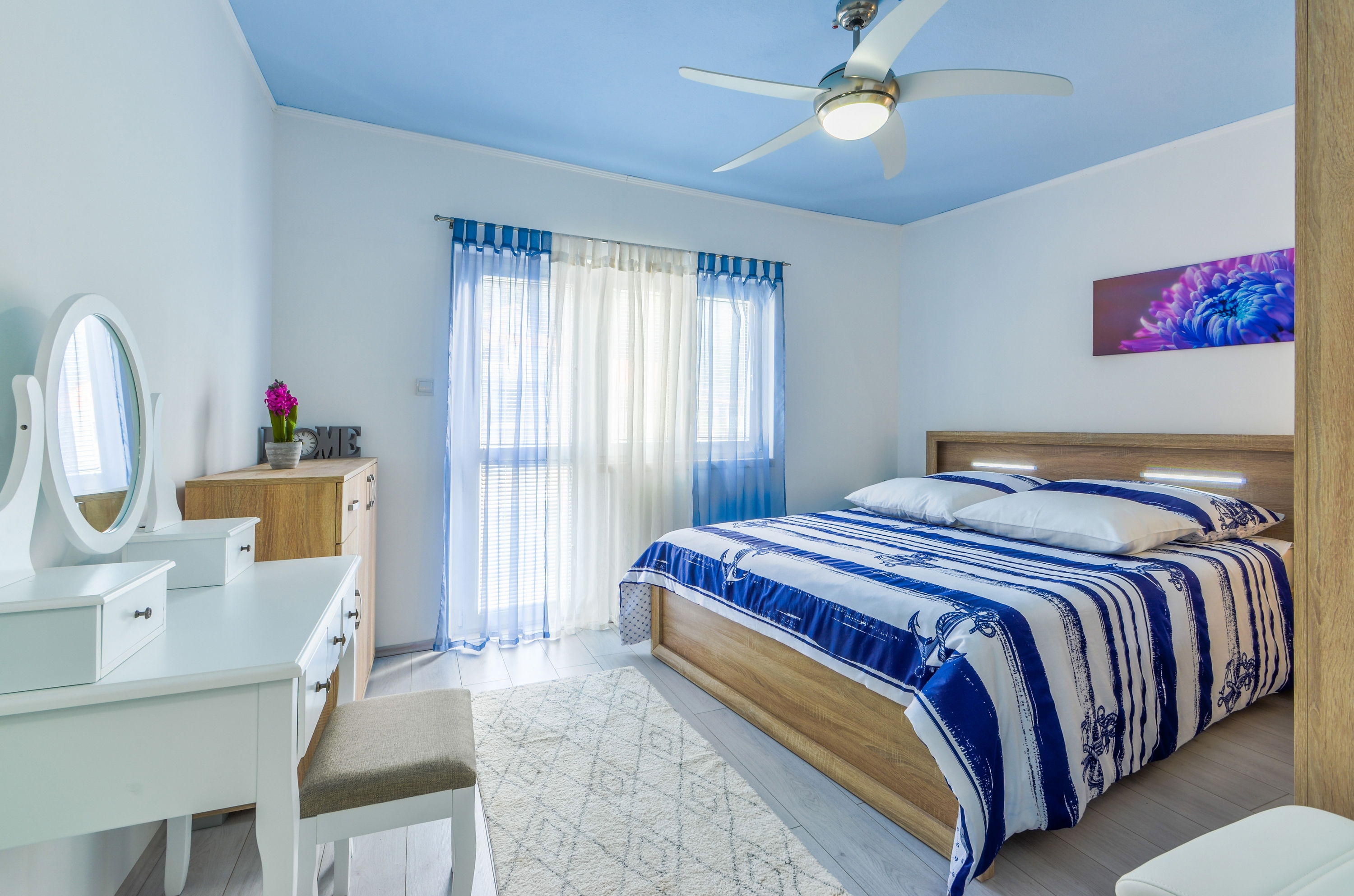 One bedroom house with terrace and sea view Zavalatica, Korčula  K