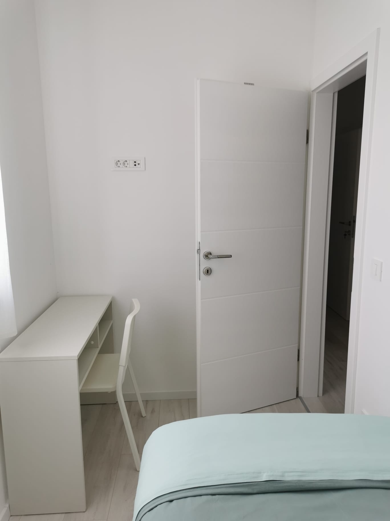 Two bedroom apartment with terrace Vrsi - Mulo, Zadar  A-b