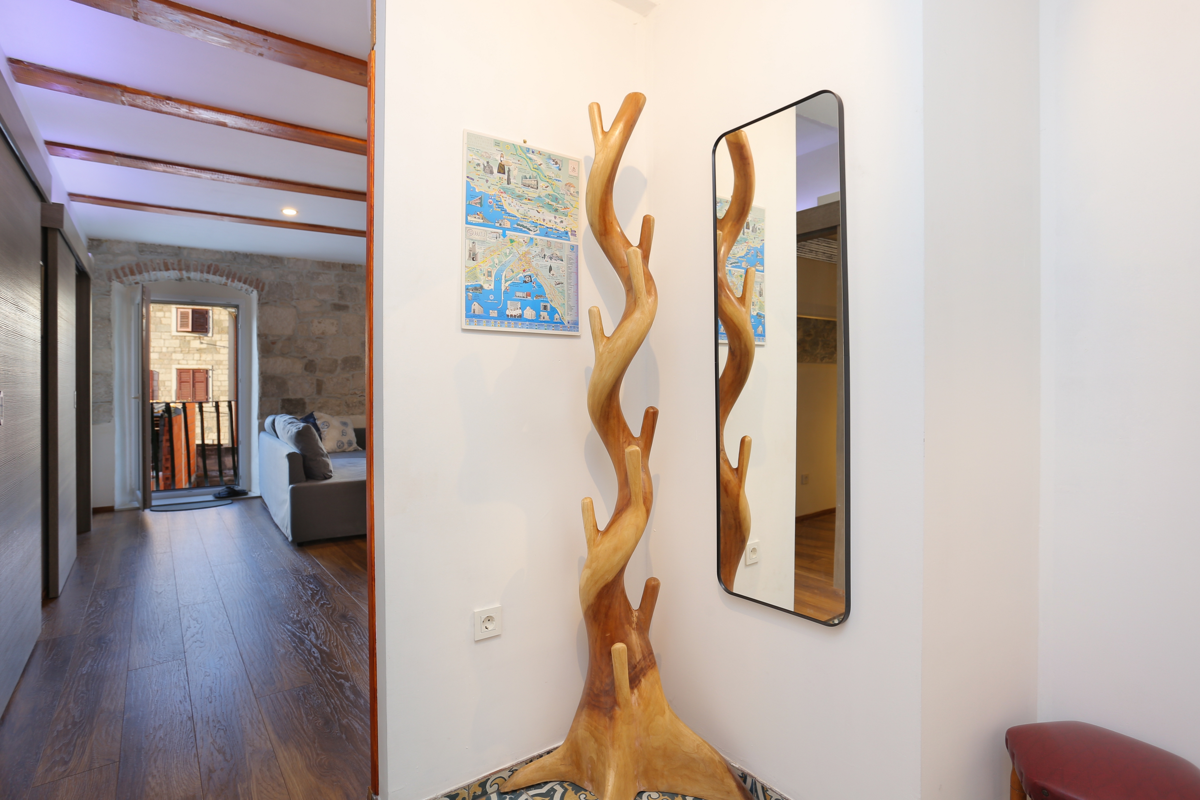 Two bedroom apartment with balcony Omiš  A-a