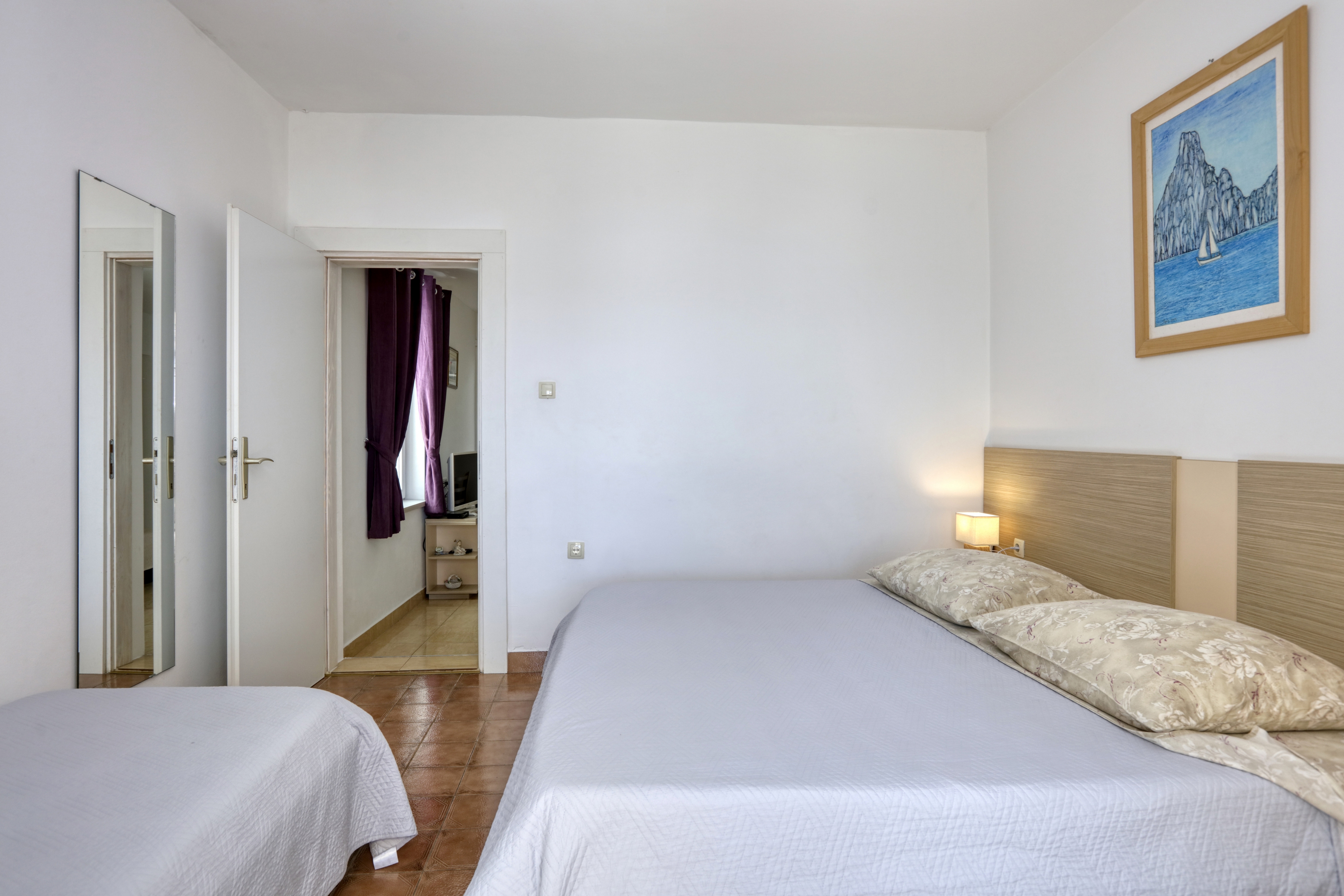 One bedroom apartment with terrace Jezera, Murter  A-b