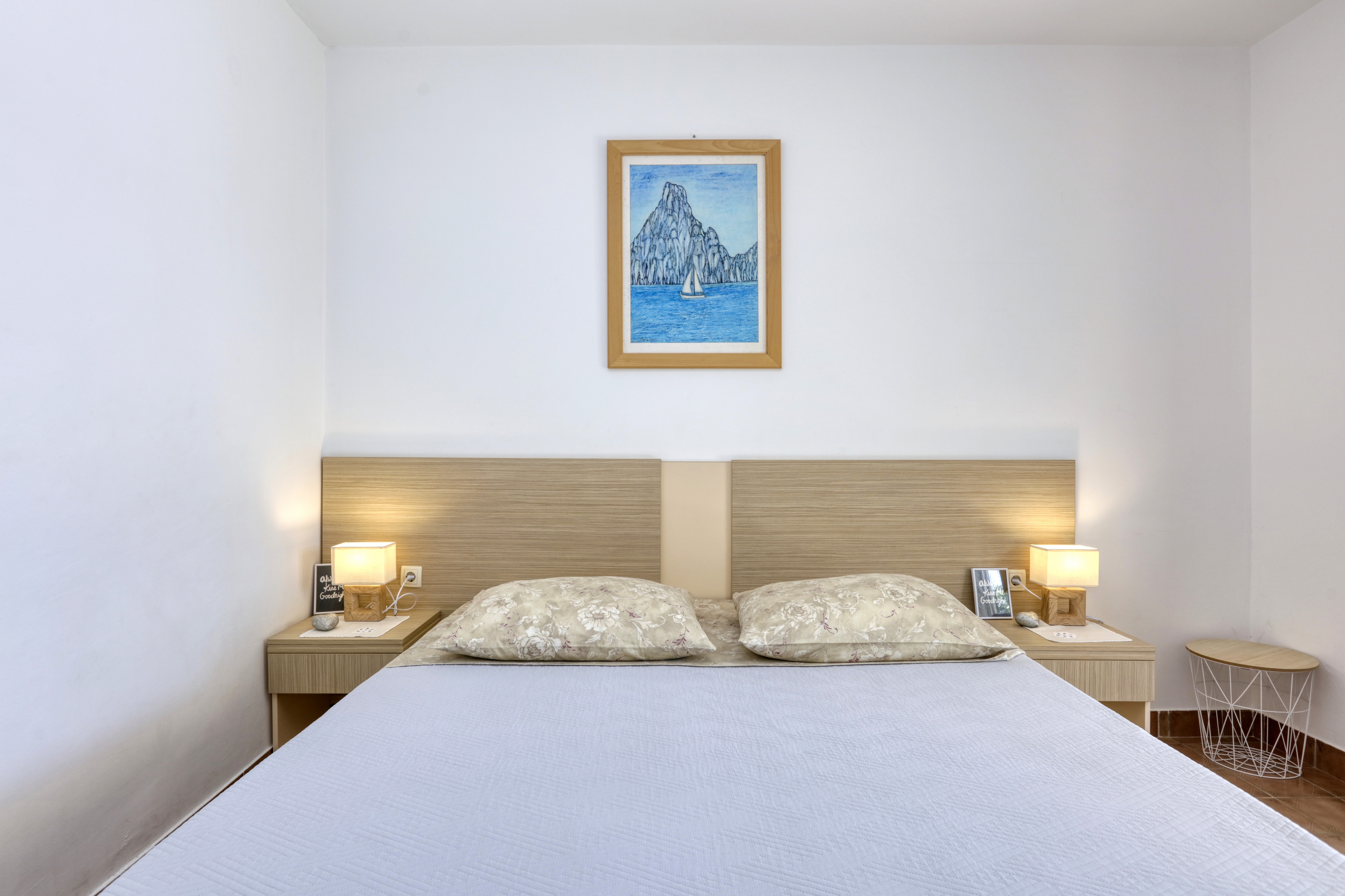 One bedroom apartment with terrace Jezera, Murter  A-b