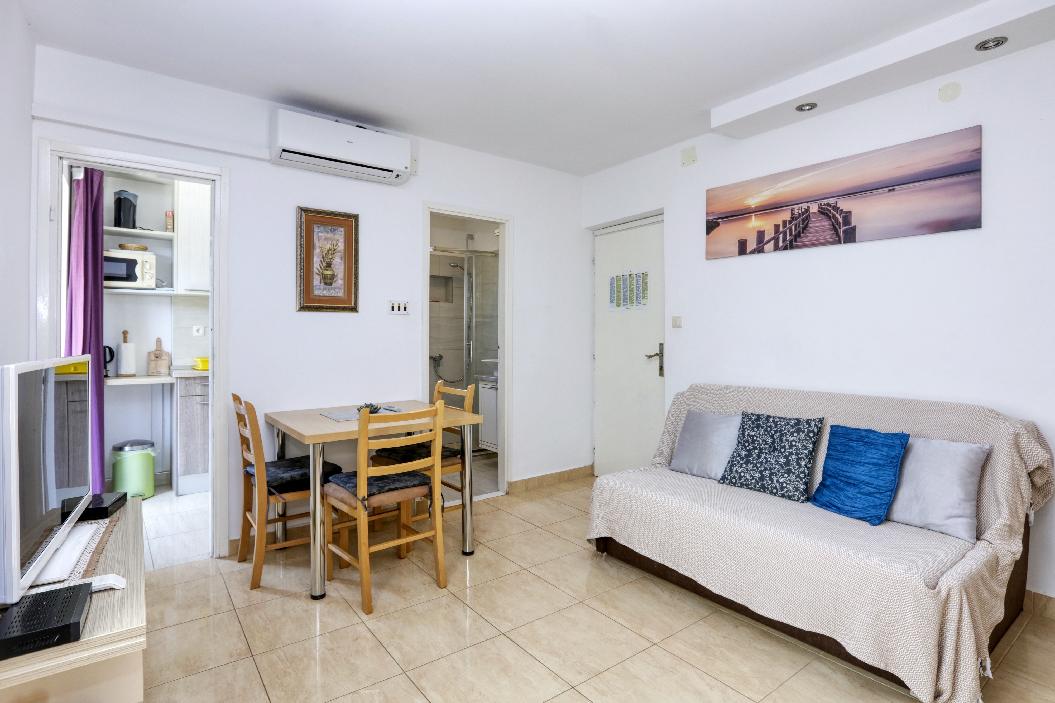 One bedroom apartment with terrace Jezera, Murter (A-19056-b)