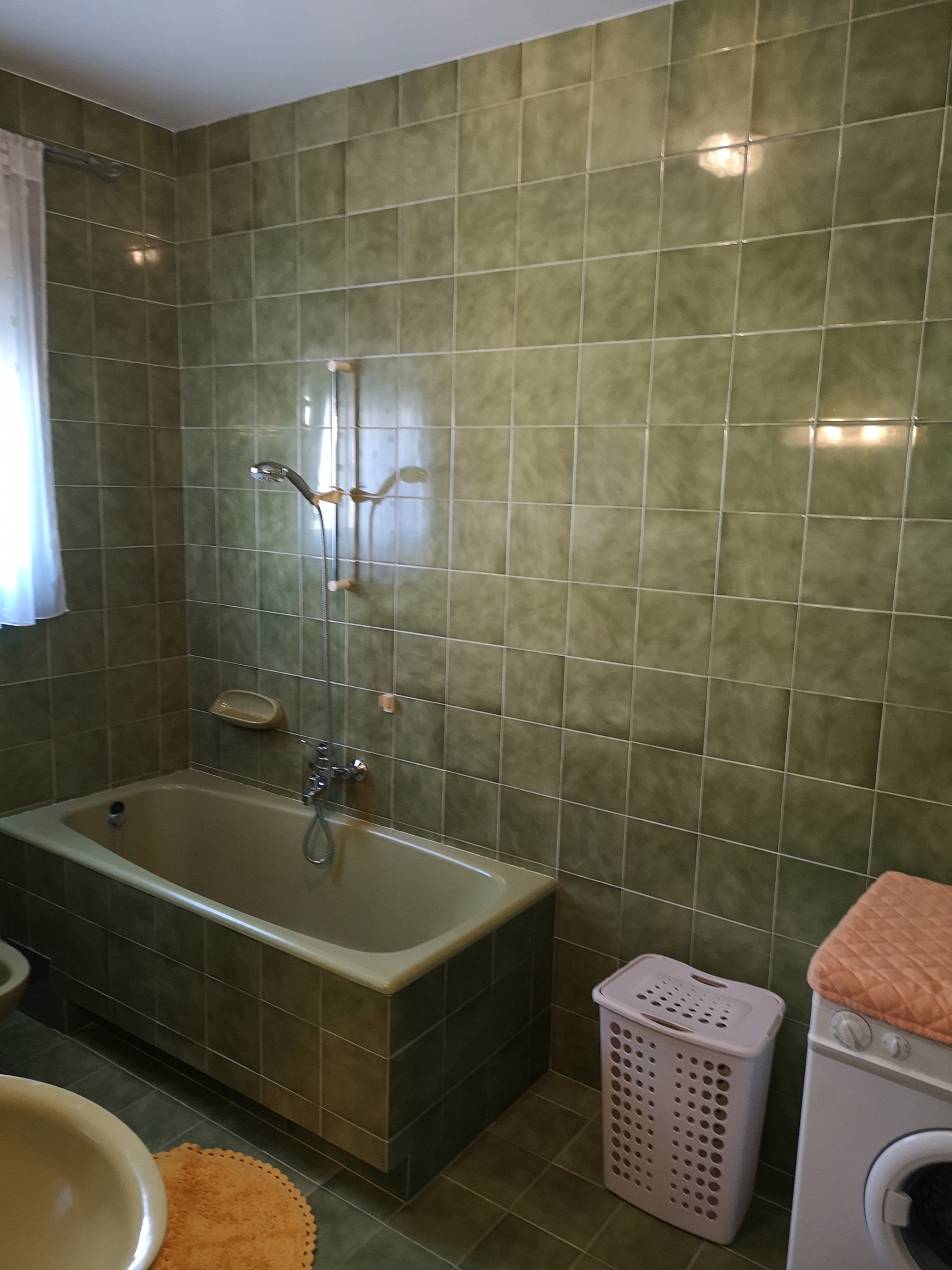 Three bedroom apartment with balcony and sea view Novi Vinodolski  A-a