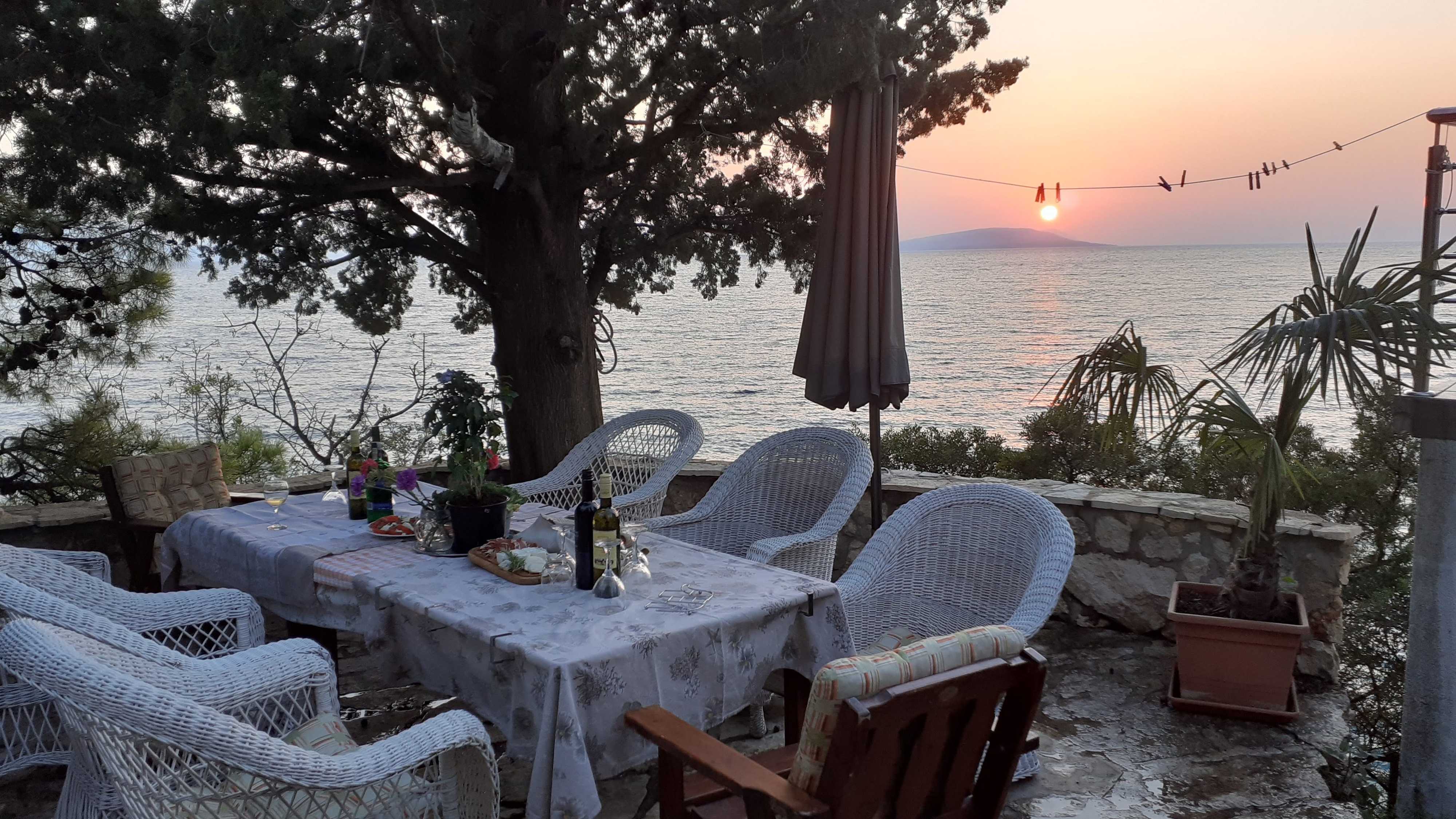 Three bedroom apartment near beach Podaca, Makarska  A-b