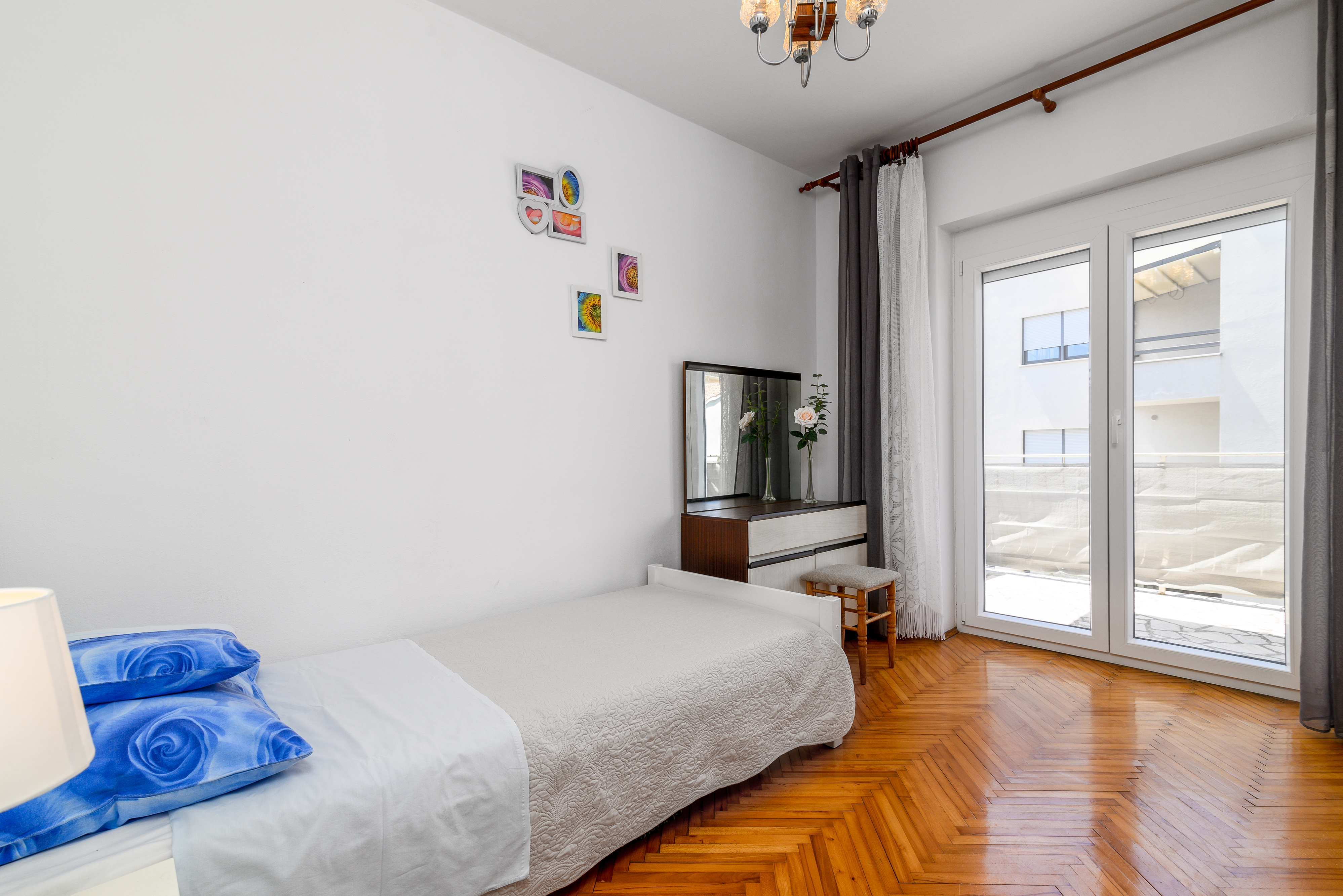 Two bedroom apartment with terrace Rovinj  A-b