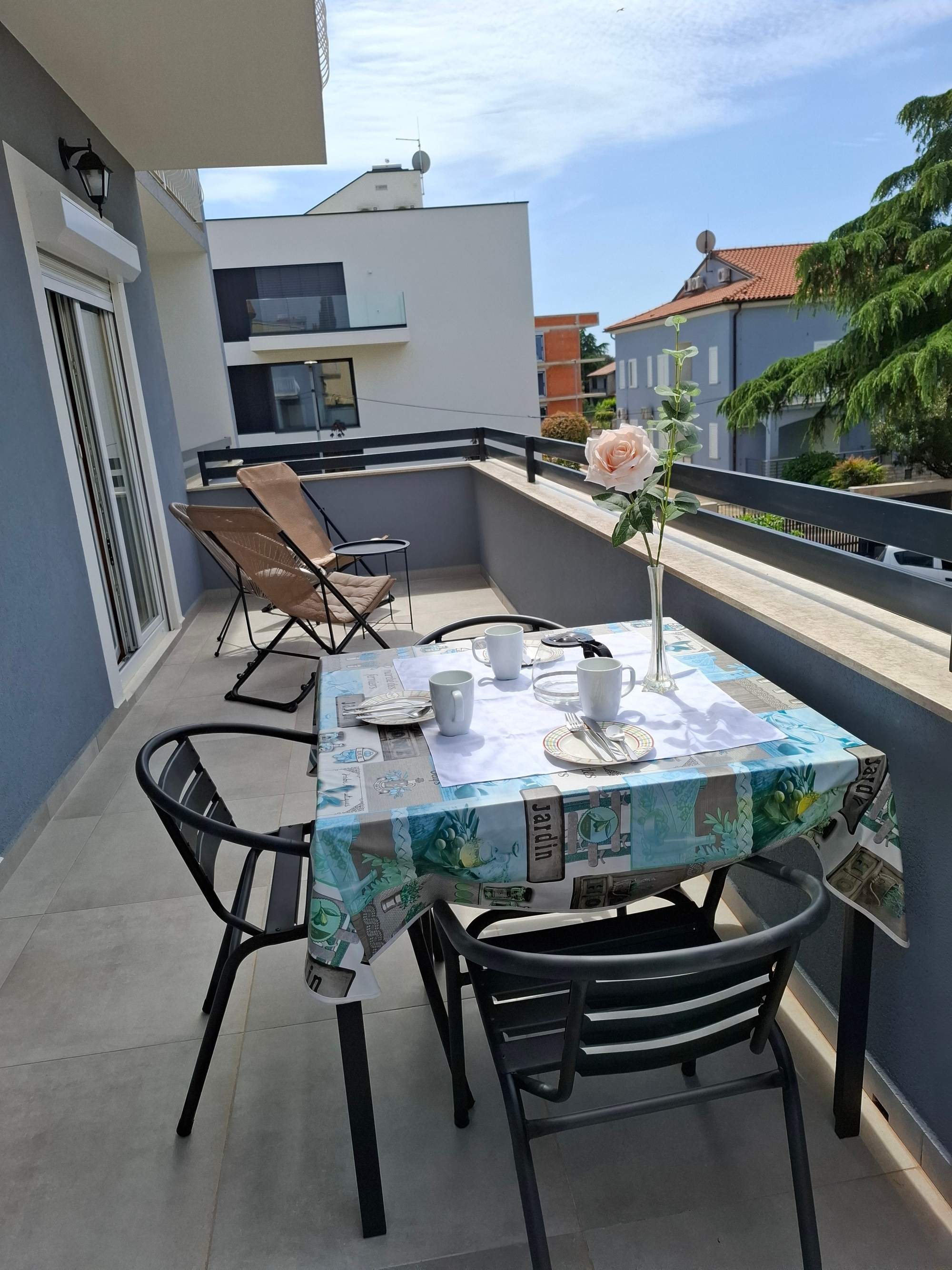 Two bedroom apartment with terrace Rovinj  A-b