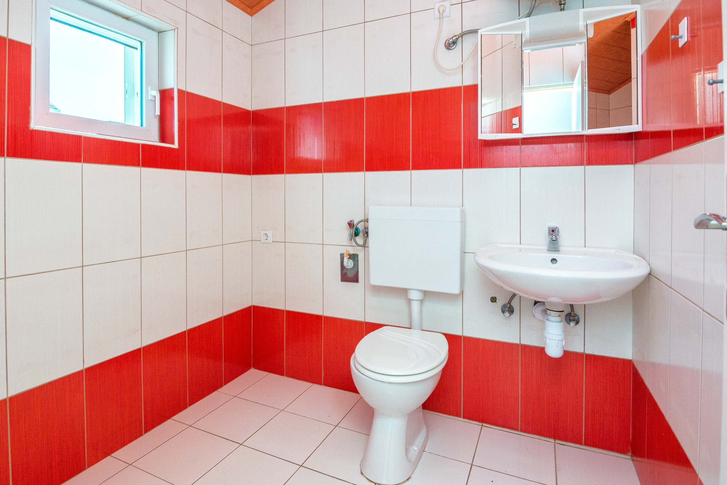 Two bedroom apartment with terrace and sea view Vir - Lozice, Vir  A-a