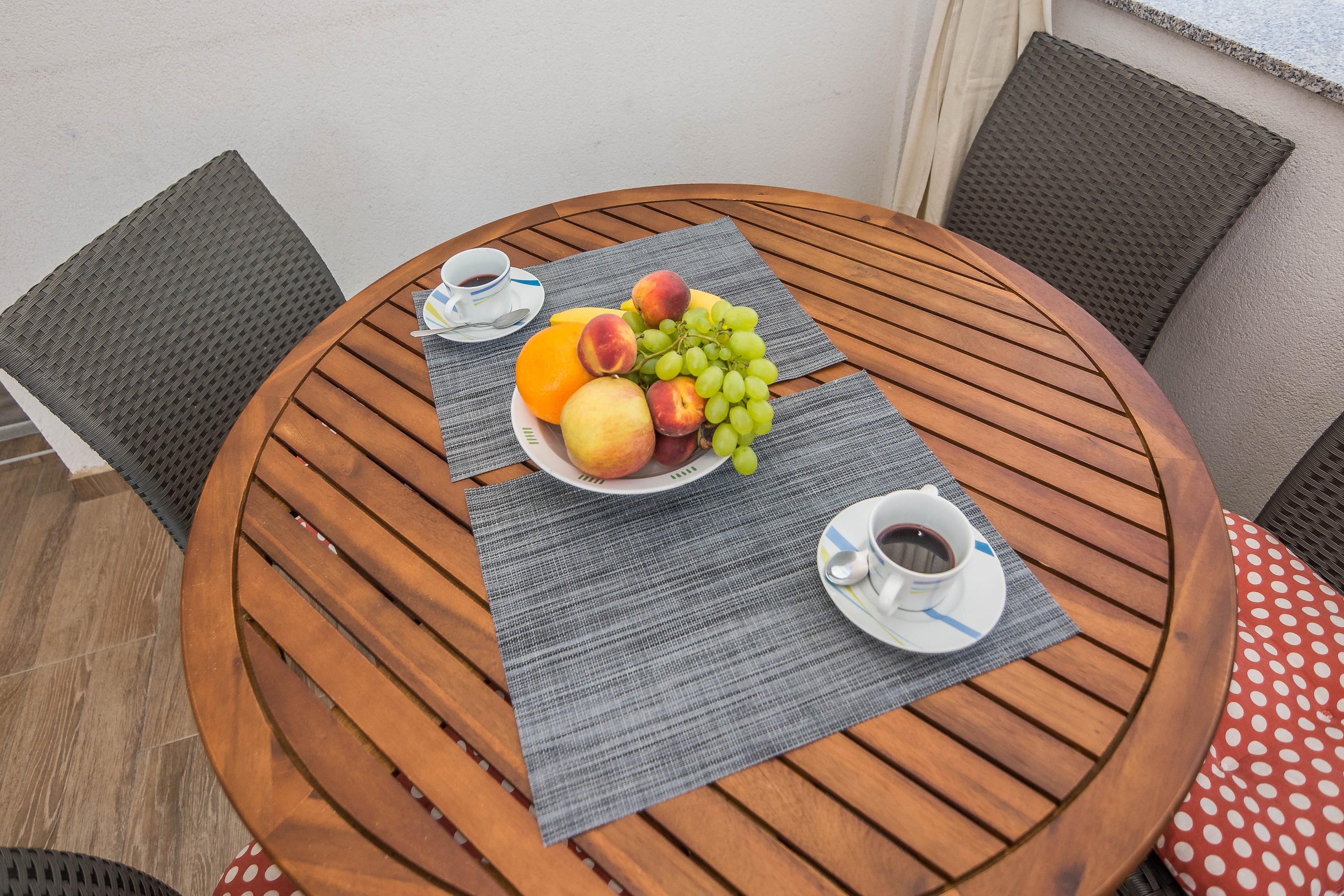 One bedroom apartment with balcony Vir  A-b