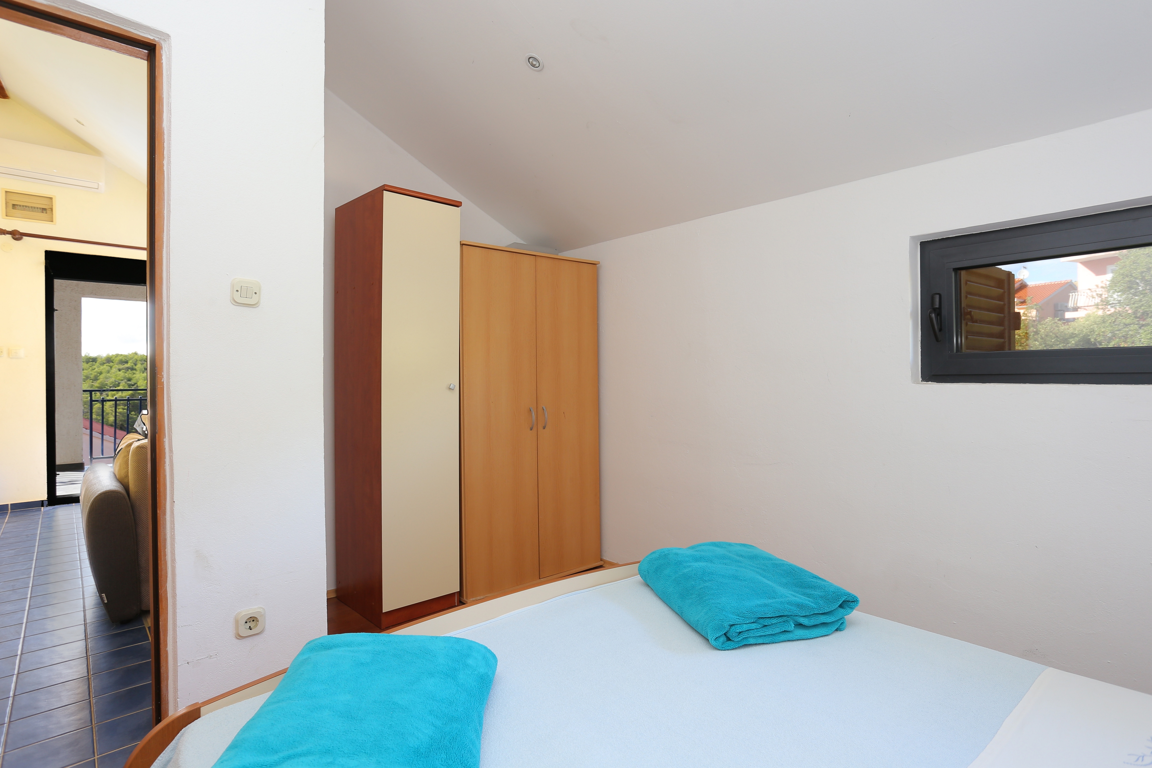 Two bedroom apartment near beach Grebaštica, Šibenik  A-b