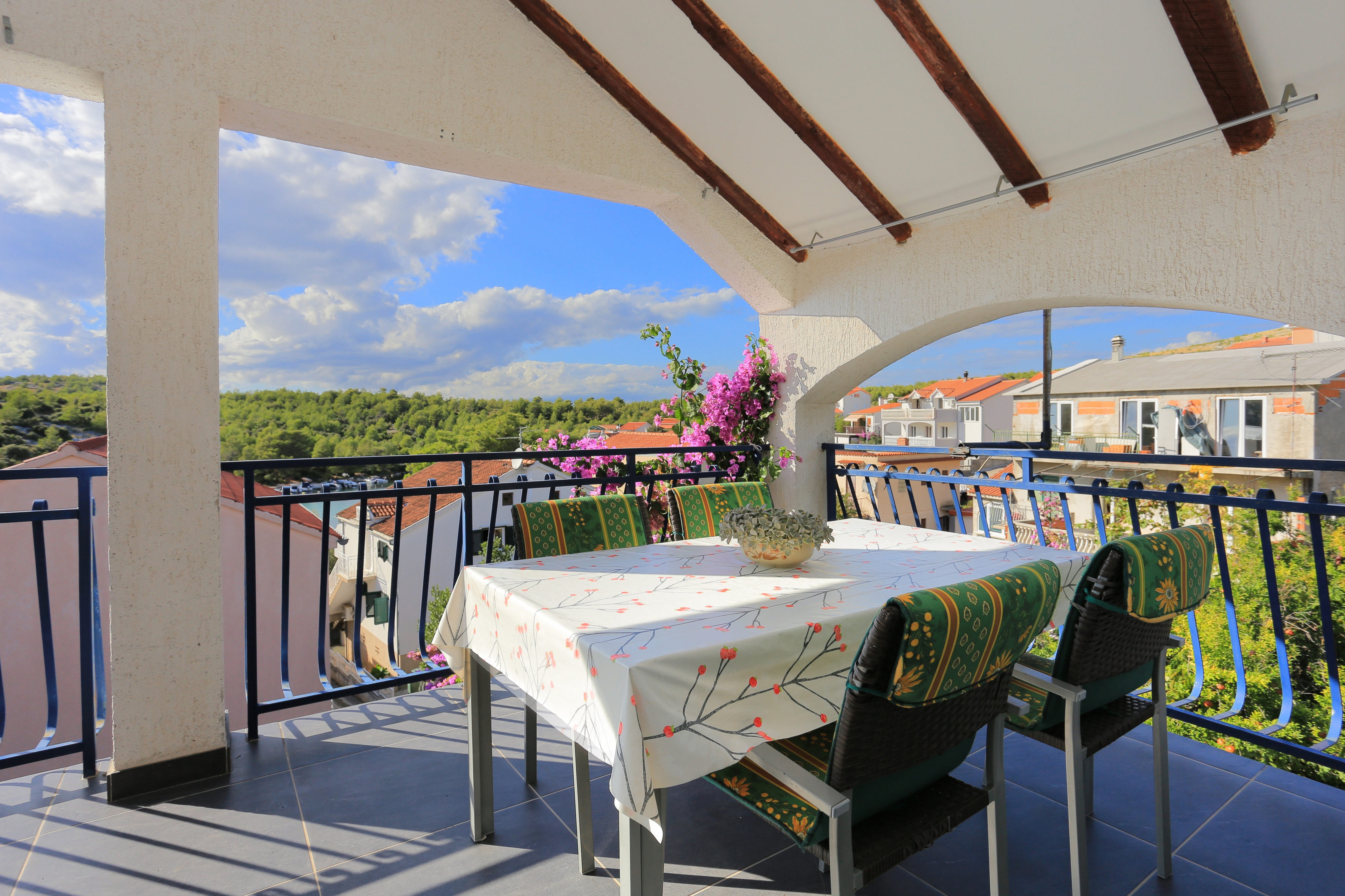 Two bedroom apartment near beach Grebaštica, Šibenik  A-b