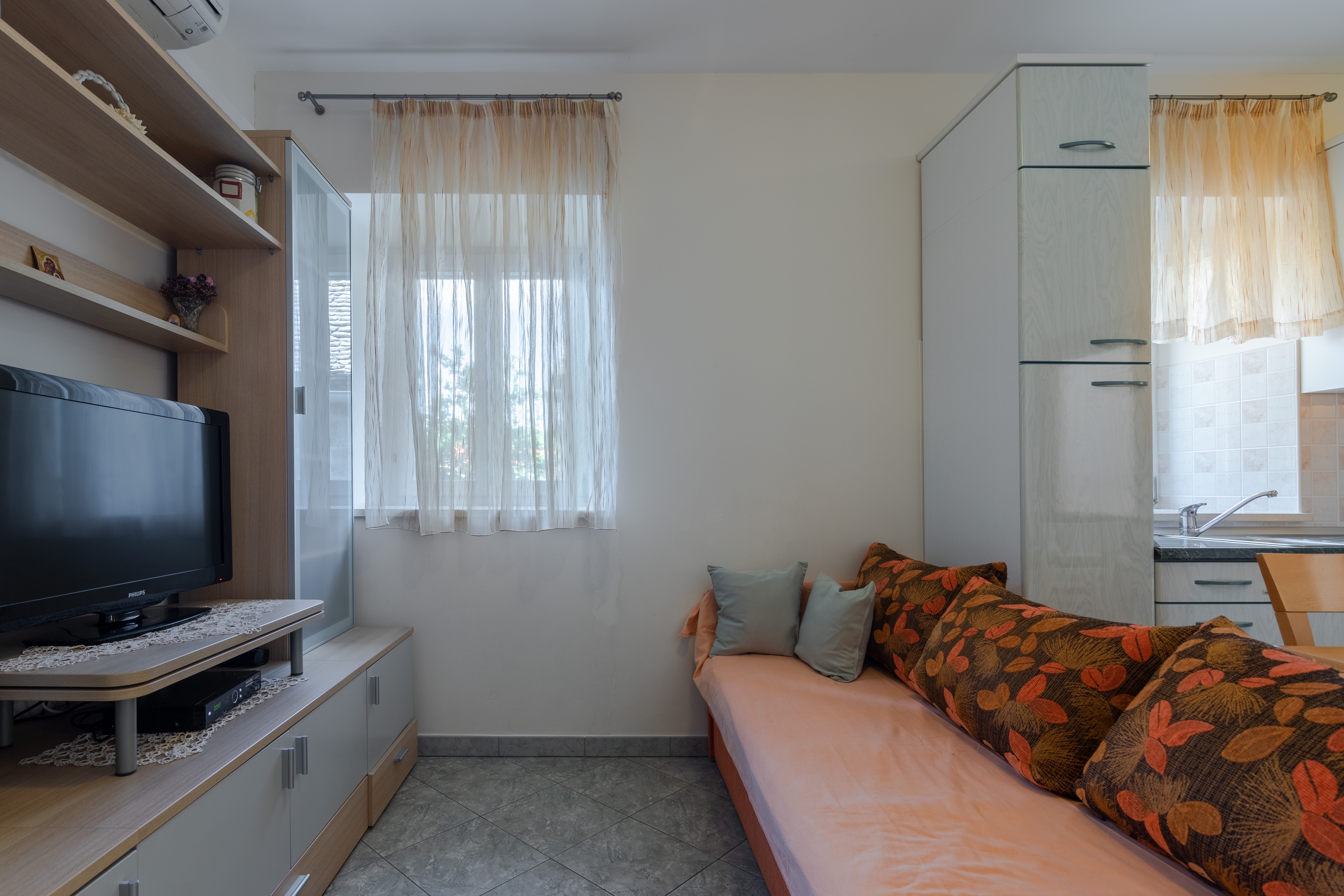 Two bedroom apartment with terrace Postira, Brač (A-19107-a) Two bedroom apartment with terrace Postira, Brač (A-19107-a)