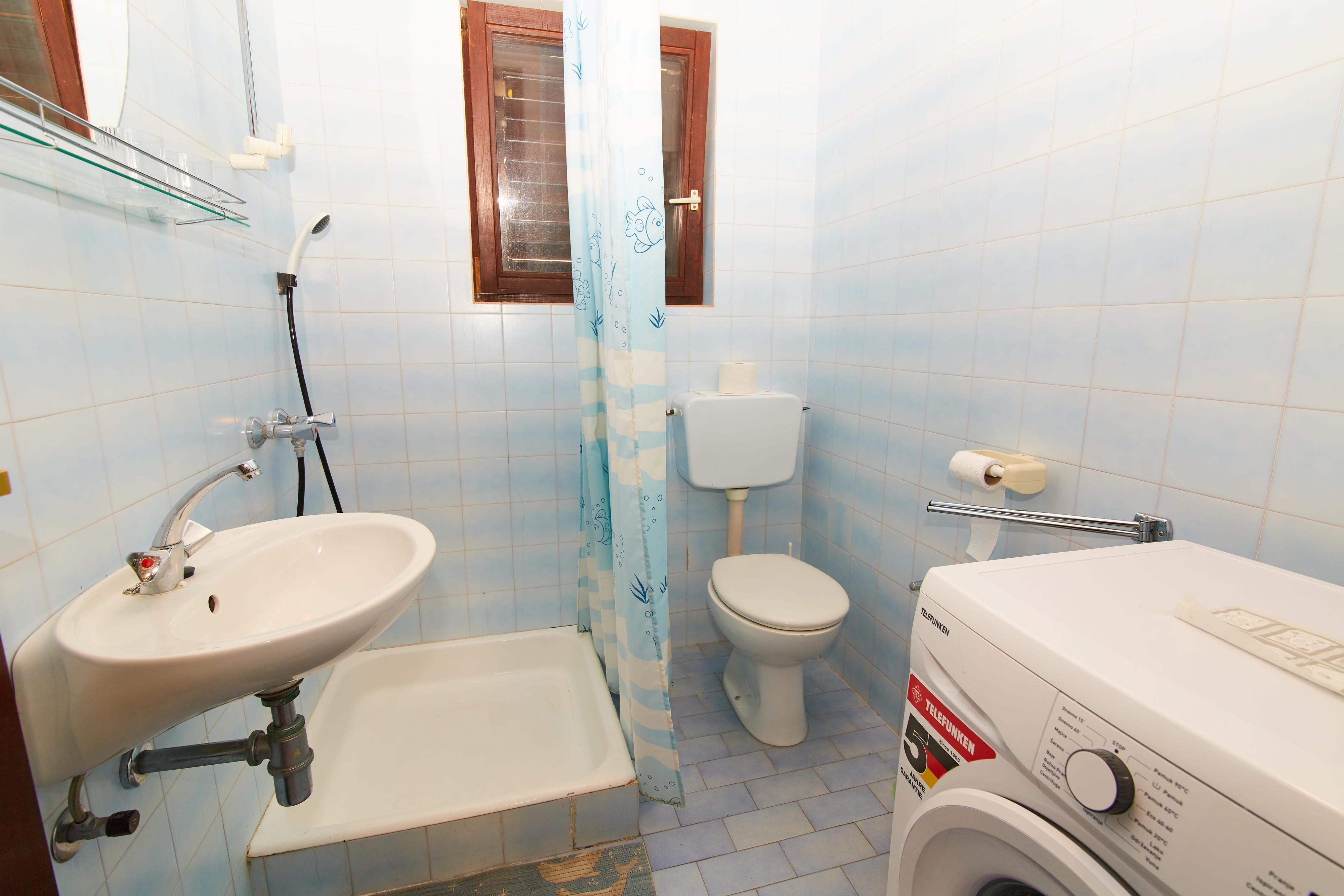 Two bedroom apartment with terrace and sea view Crikvenica  A-b