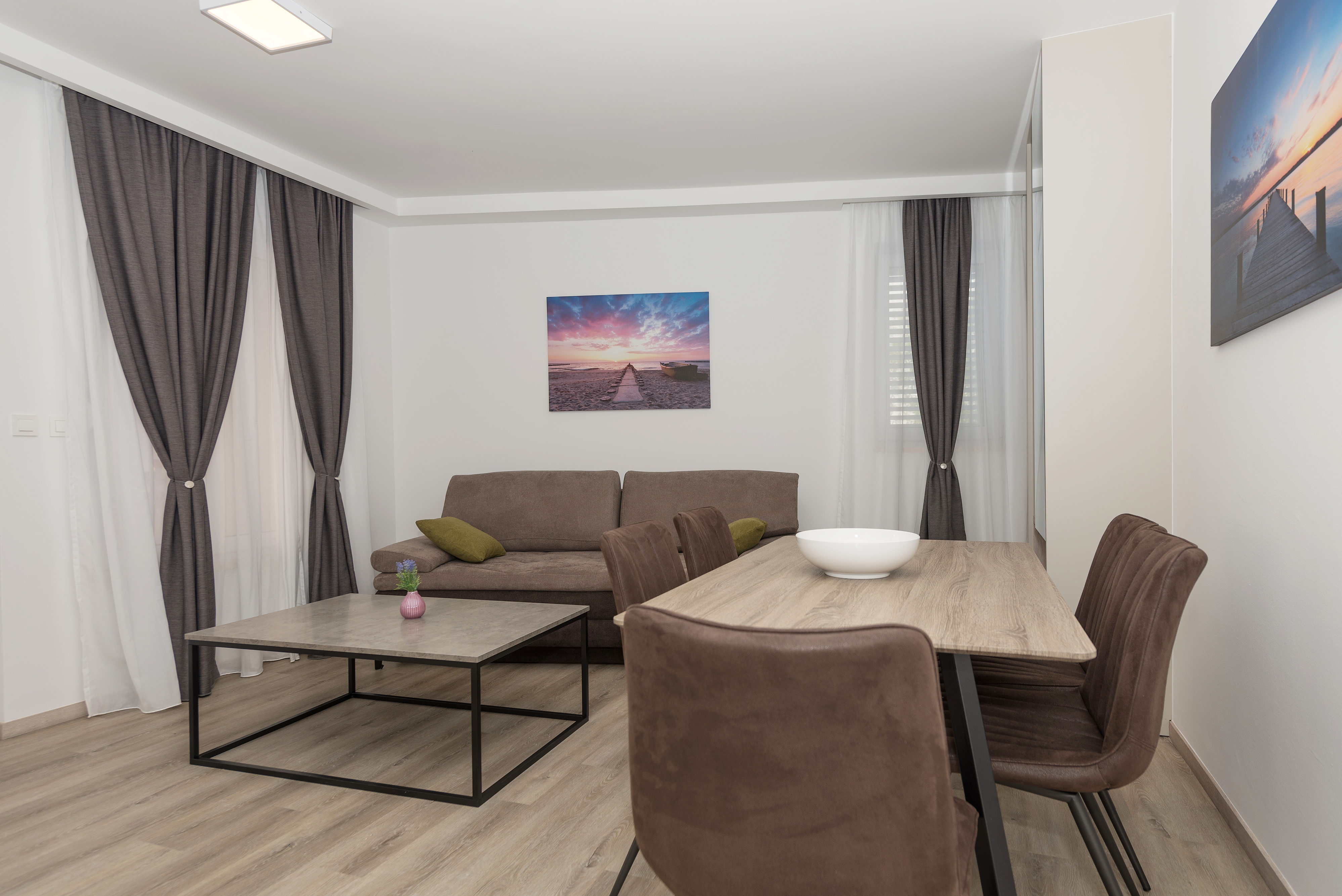 Two bedroom apartment with terrace Makarska  A-a