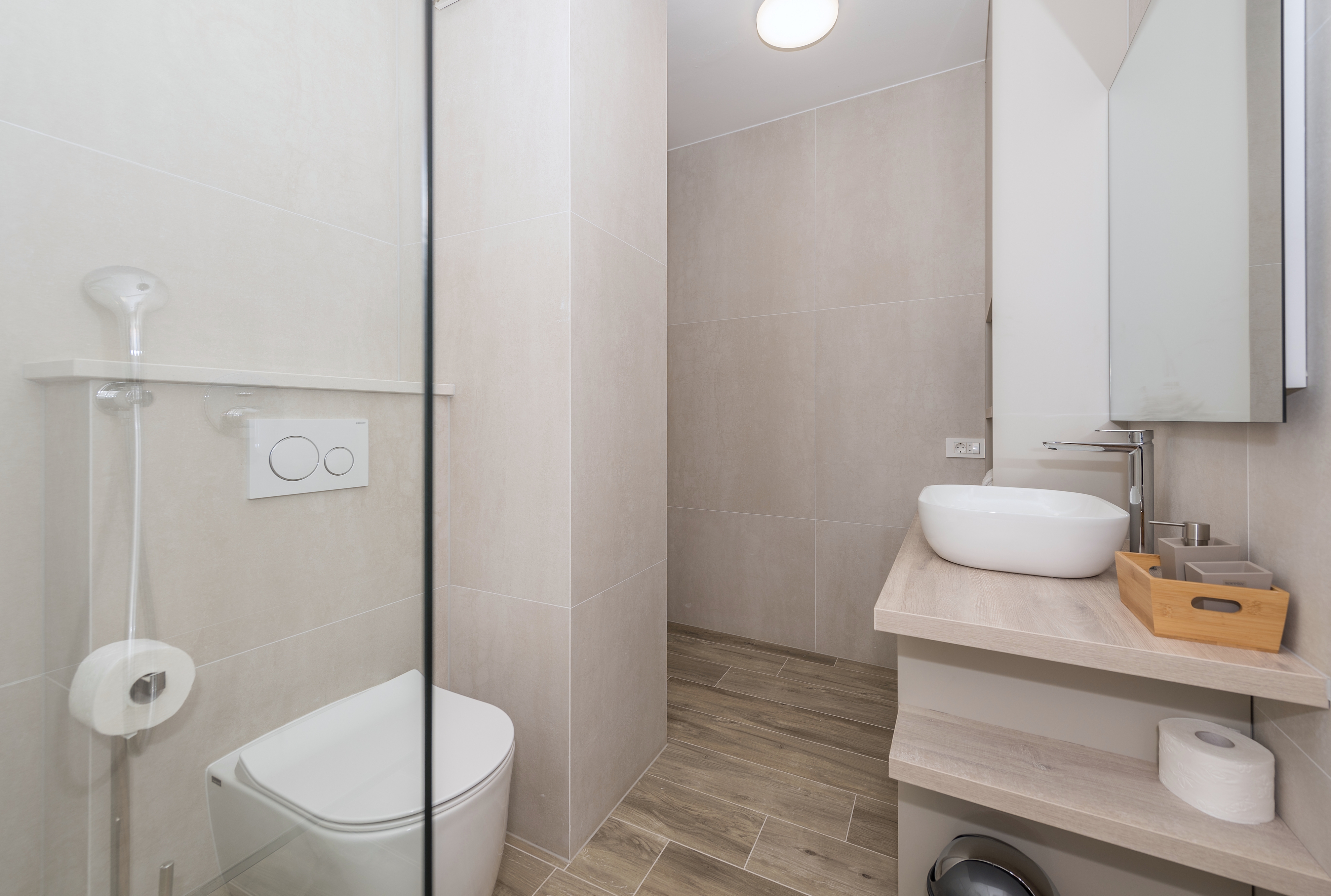 One bedroom apartment with terrace Makarska  A-b