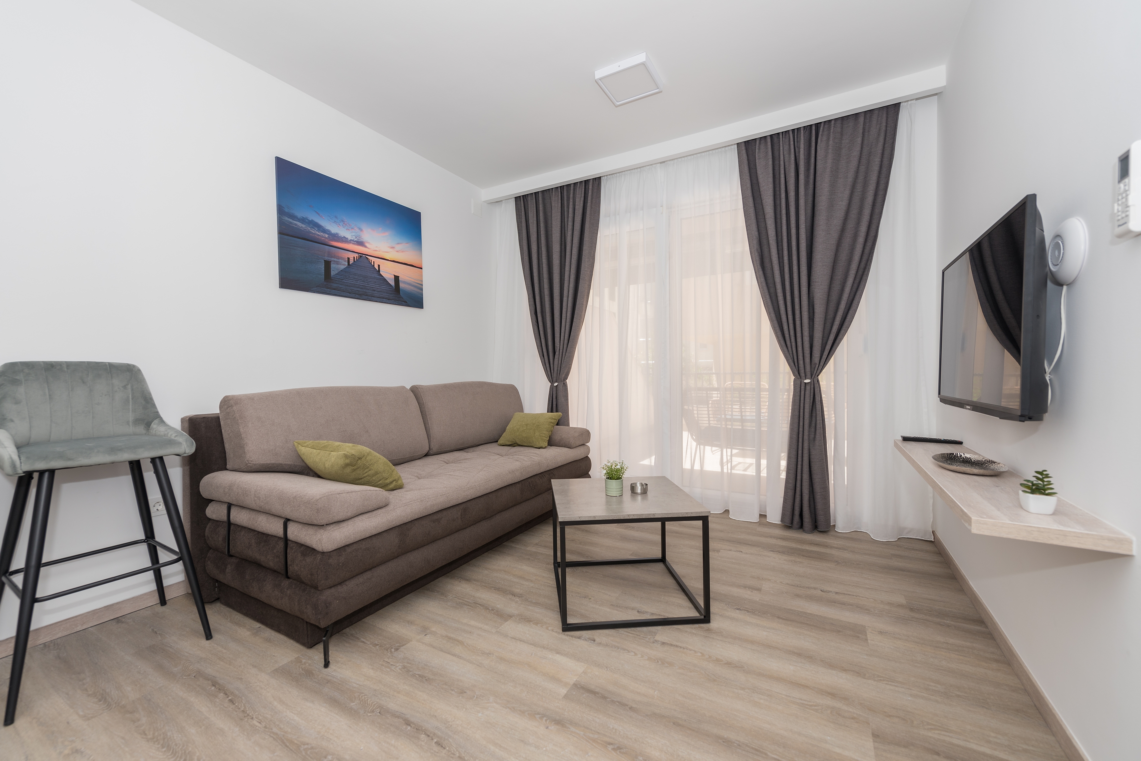One bedroom apartment with terrace Makarska  A-b
