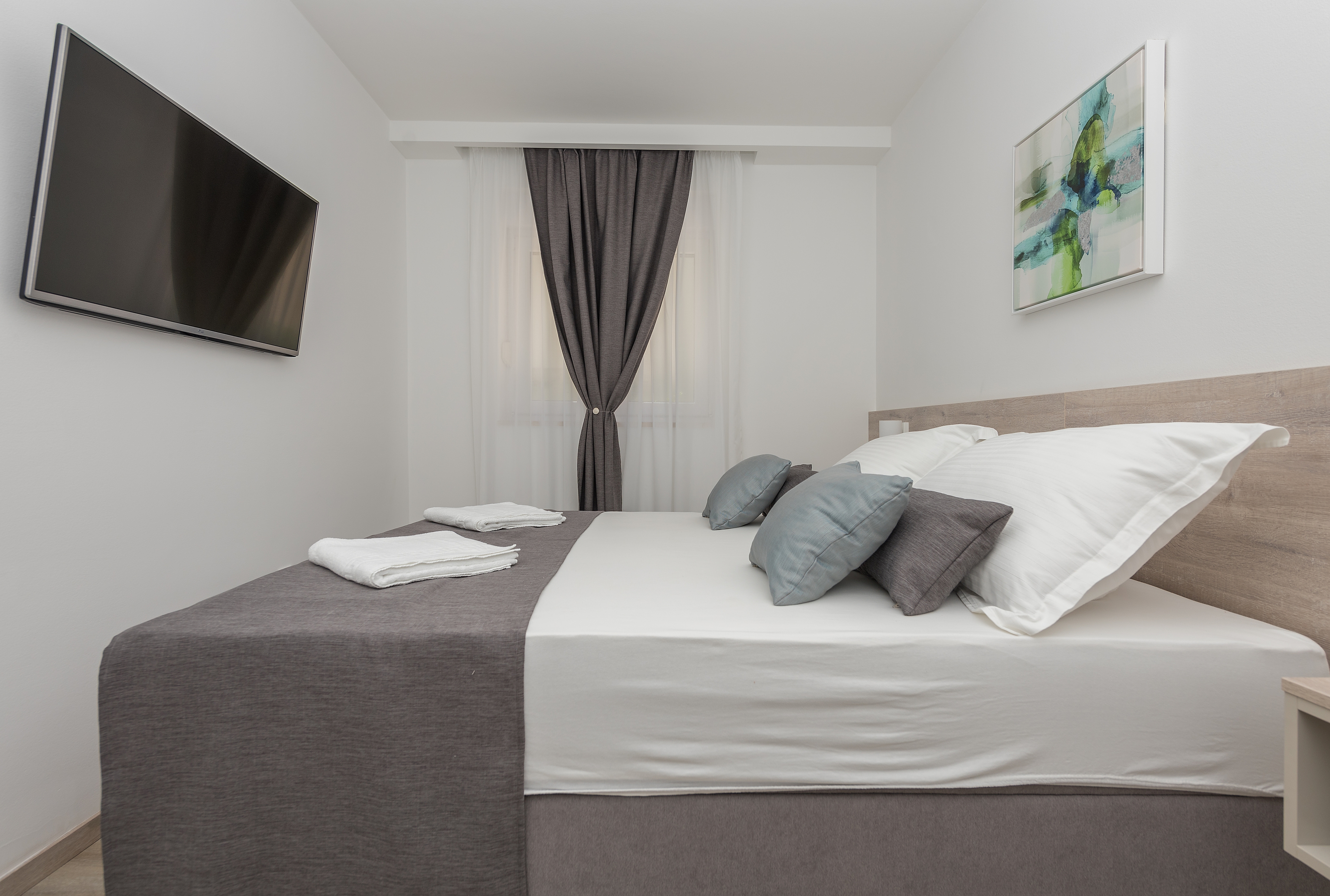 One bedroom apartment with terrace Makarska  A-d